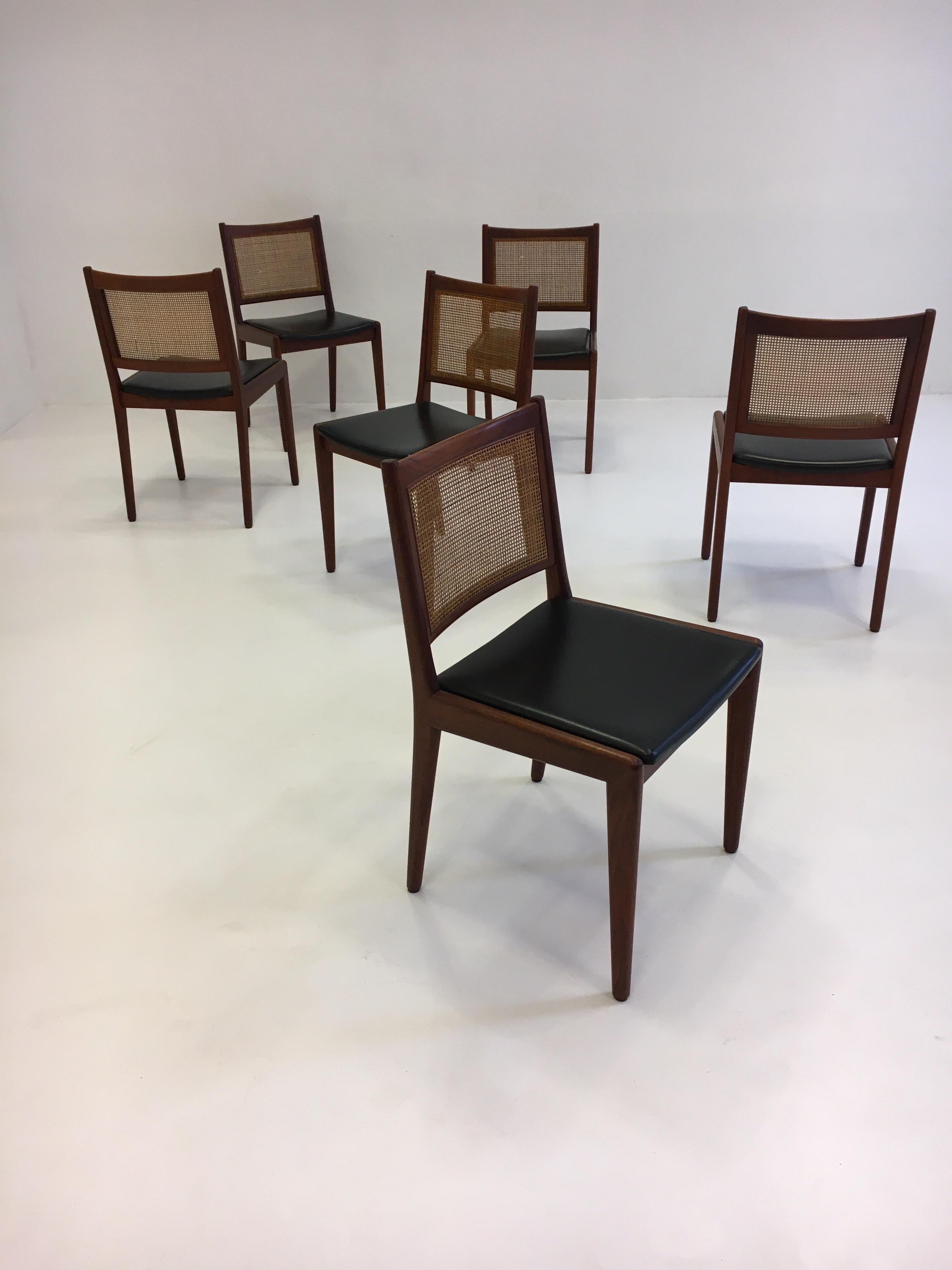 Karl-Erik Ekselius Set of Six Dining Chairs in Teak and Cane, Sweden, 1950s In Good Condition In Vienna, AT