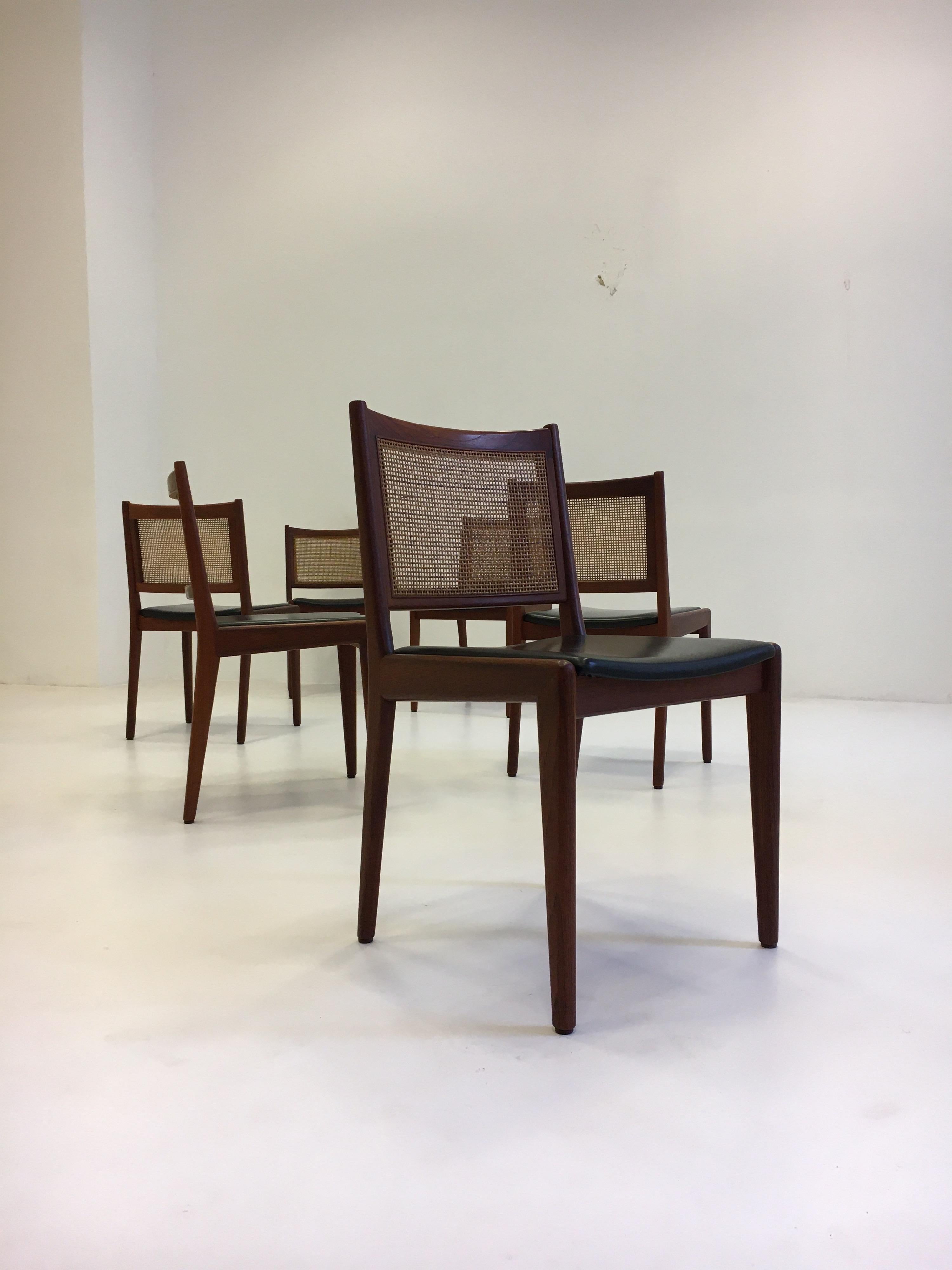 Karl-Erik Ekselius Set of Six Dining Chairs in Teak and Cane, Sweden, 1950s 1