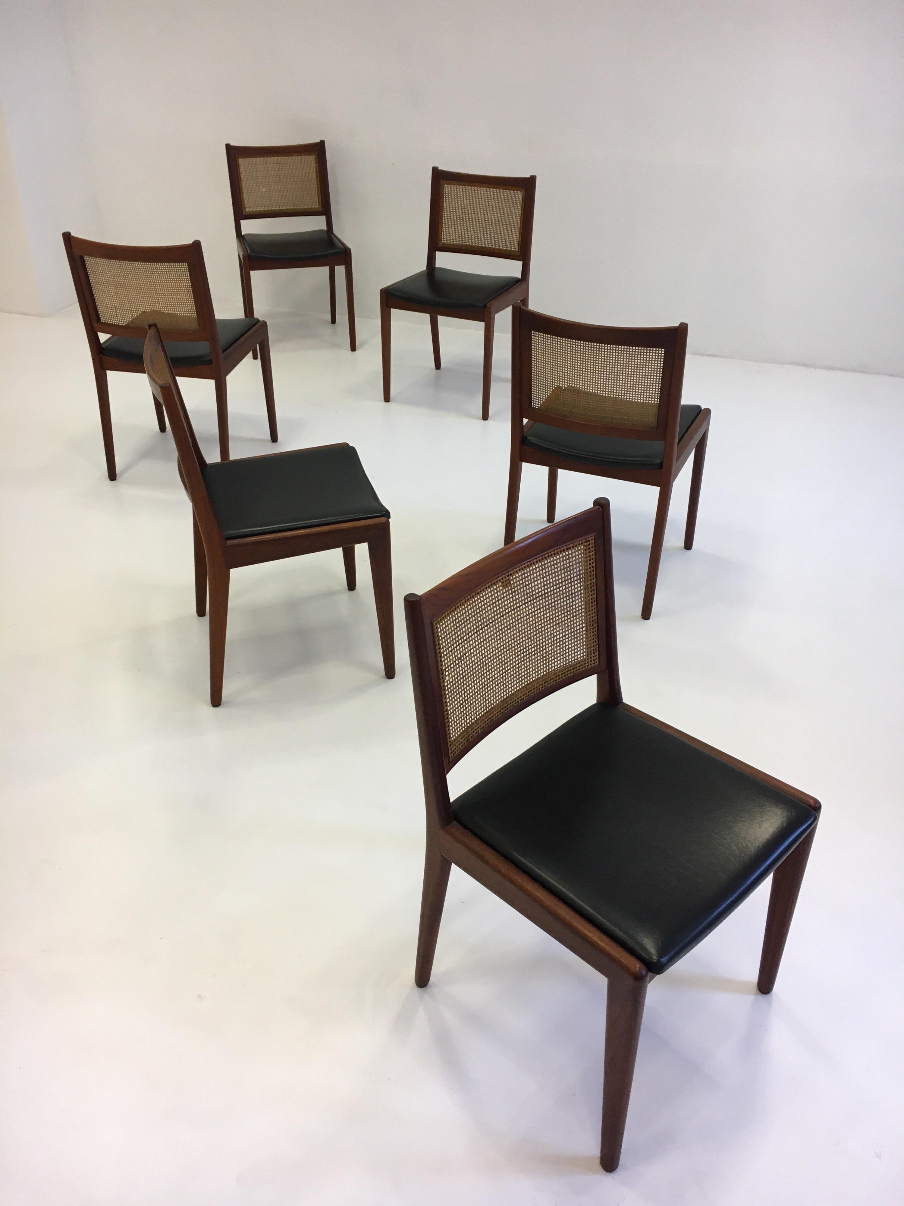 Karl-Erik Ekselius Set of Six Dining Chairs in Teak and Cane, Sweden, 1950s 2