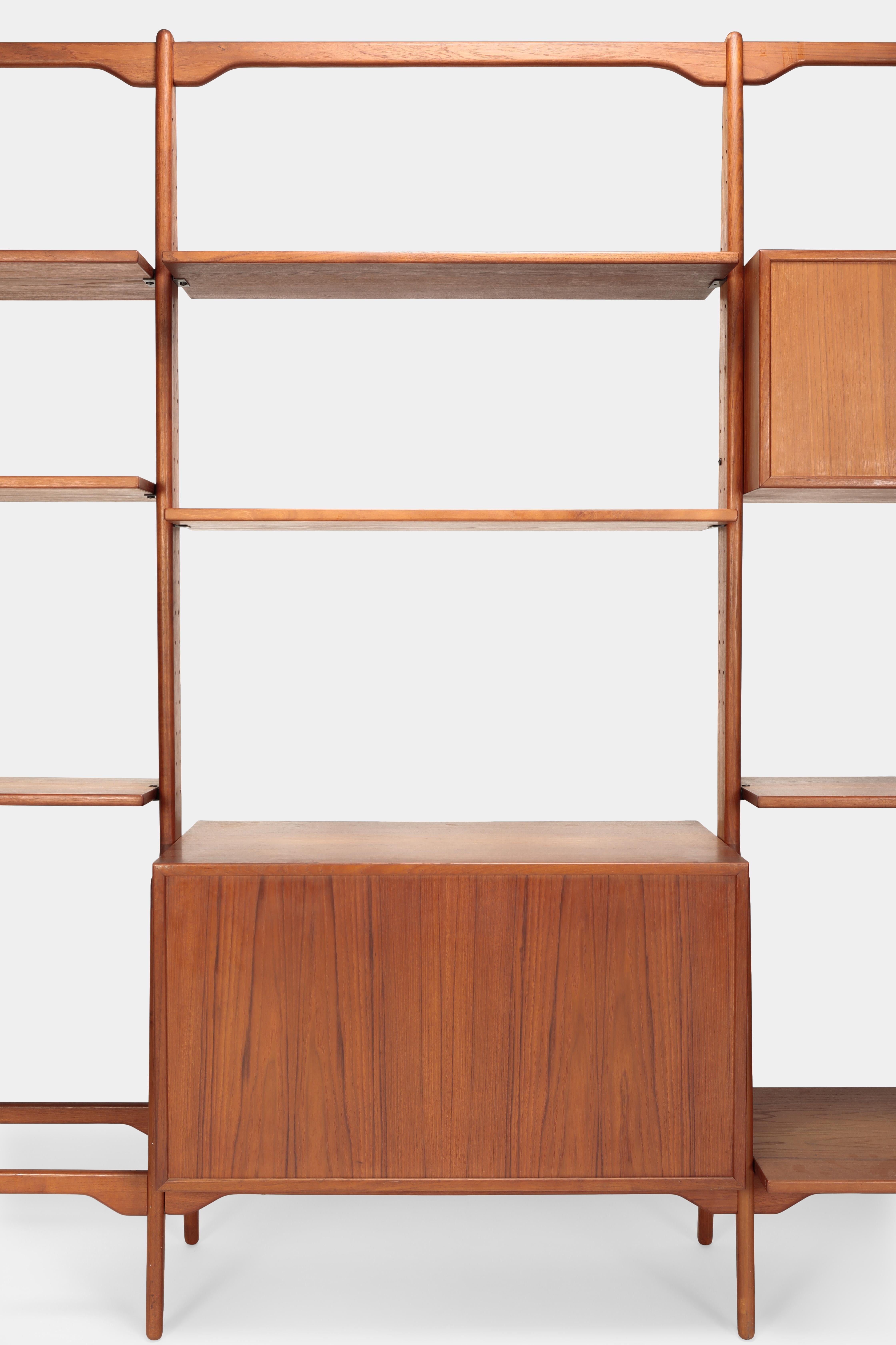 Karl-Erik Ekselius Shelving Unit, J.O. Carlson, 1960s In Good Condition For Sale In Basel, CH