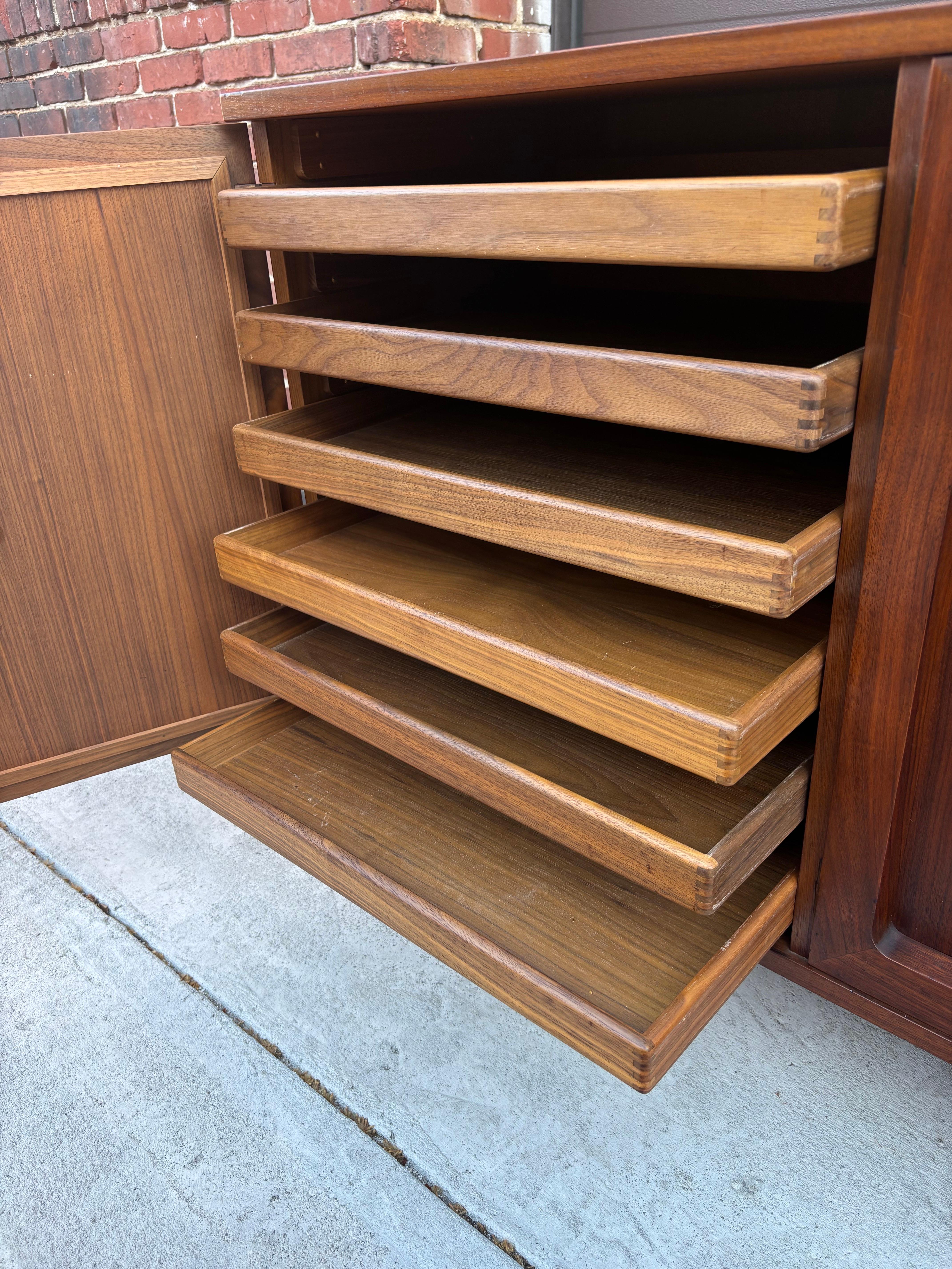 Karl-Erik Ekselius Swedish Cabinet For Sale 3