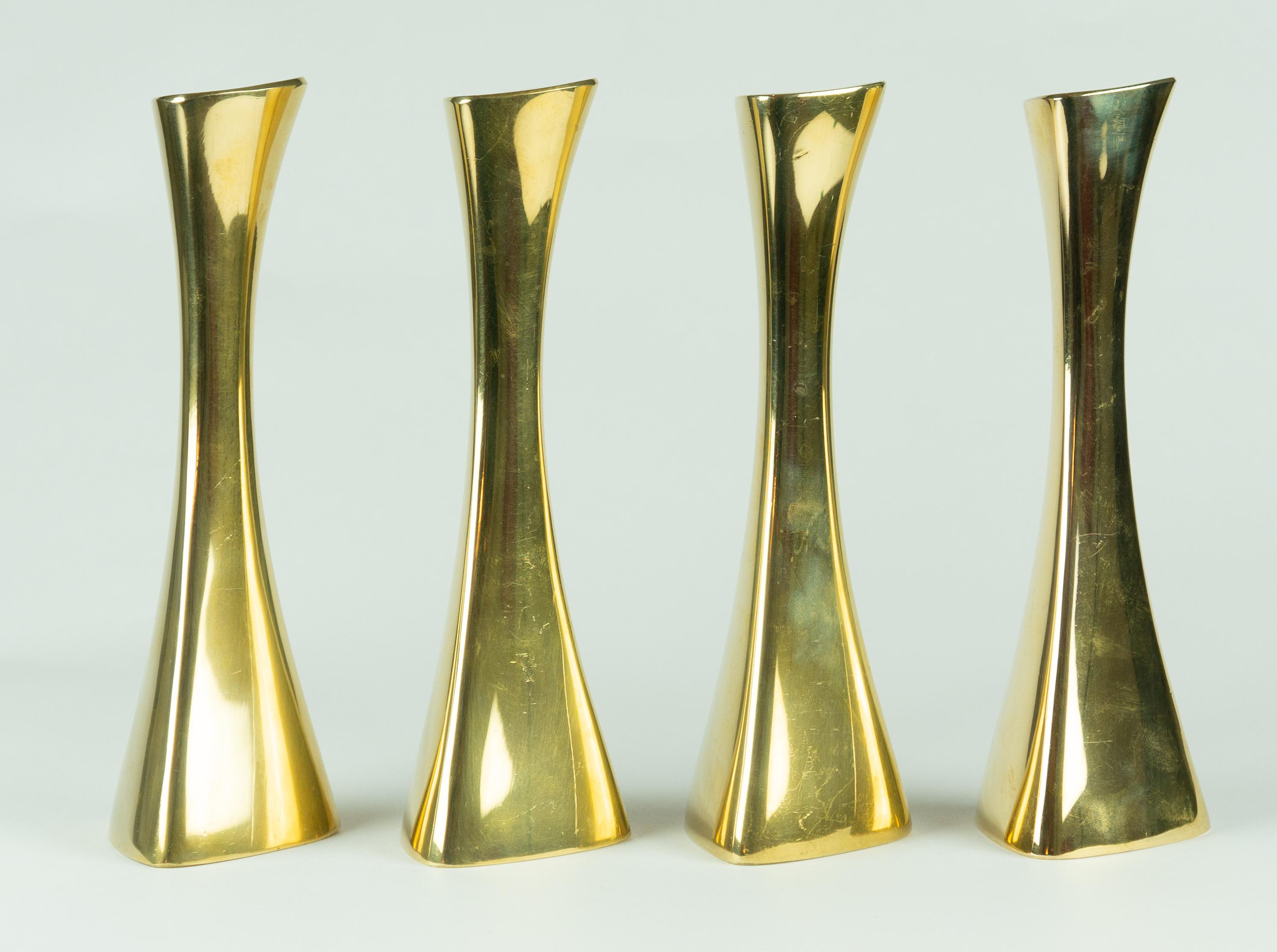 Karl-Erik Ytterberg, Set of Four Brass Candlesticks, Sweden, 1960s


Description
Set of four brass candlesticks designed by Karl-Erik Ytterberg, produced by BCA Eskultina Sweden in the 1960's.

The candlesticks are monogrammed 