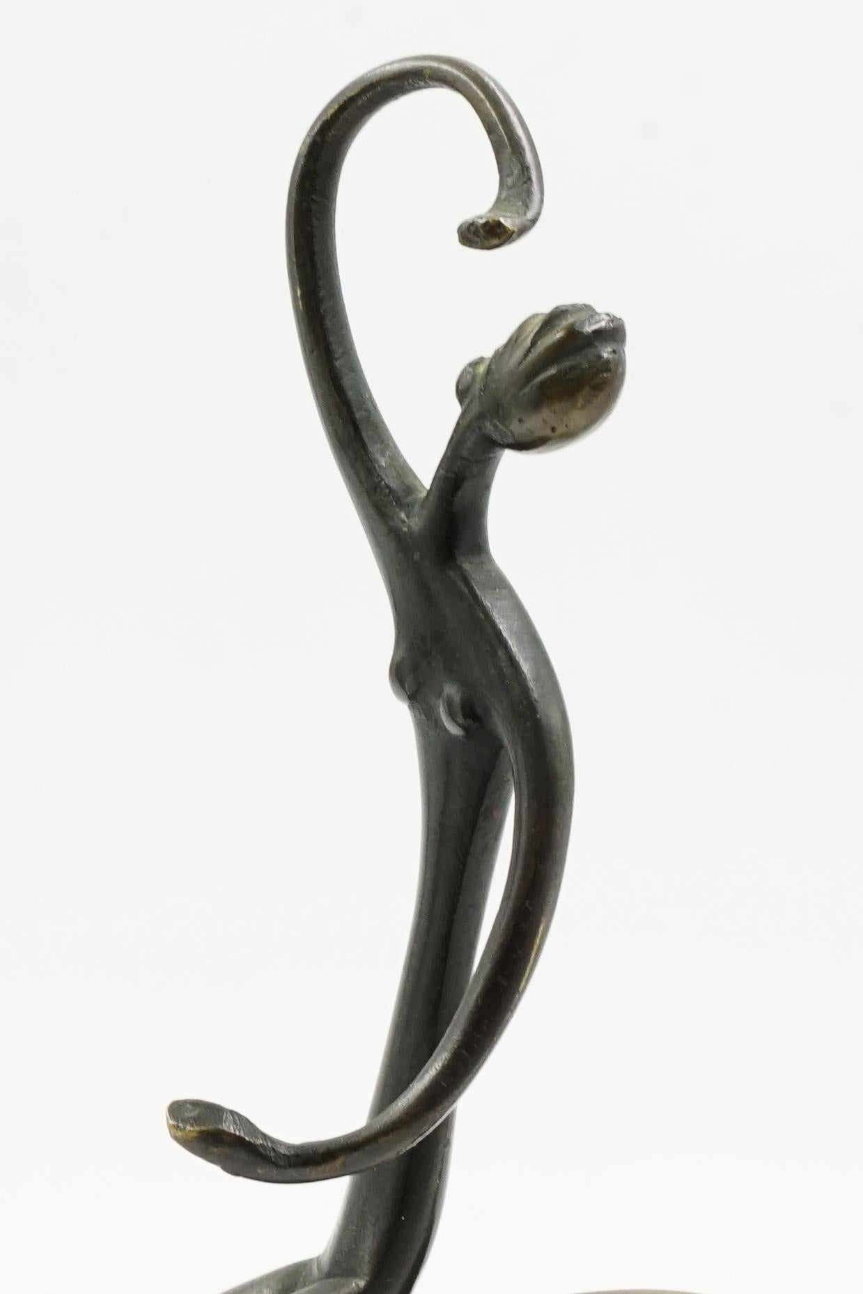Karl Hagenauer sculpture en bronze femme à cheval Bon état - En vente à Buenos Aires, Argentina