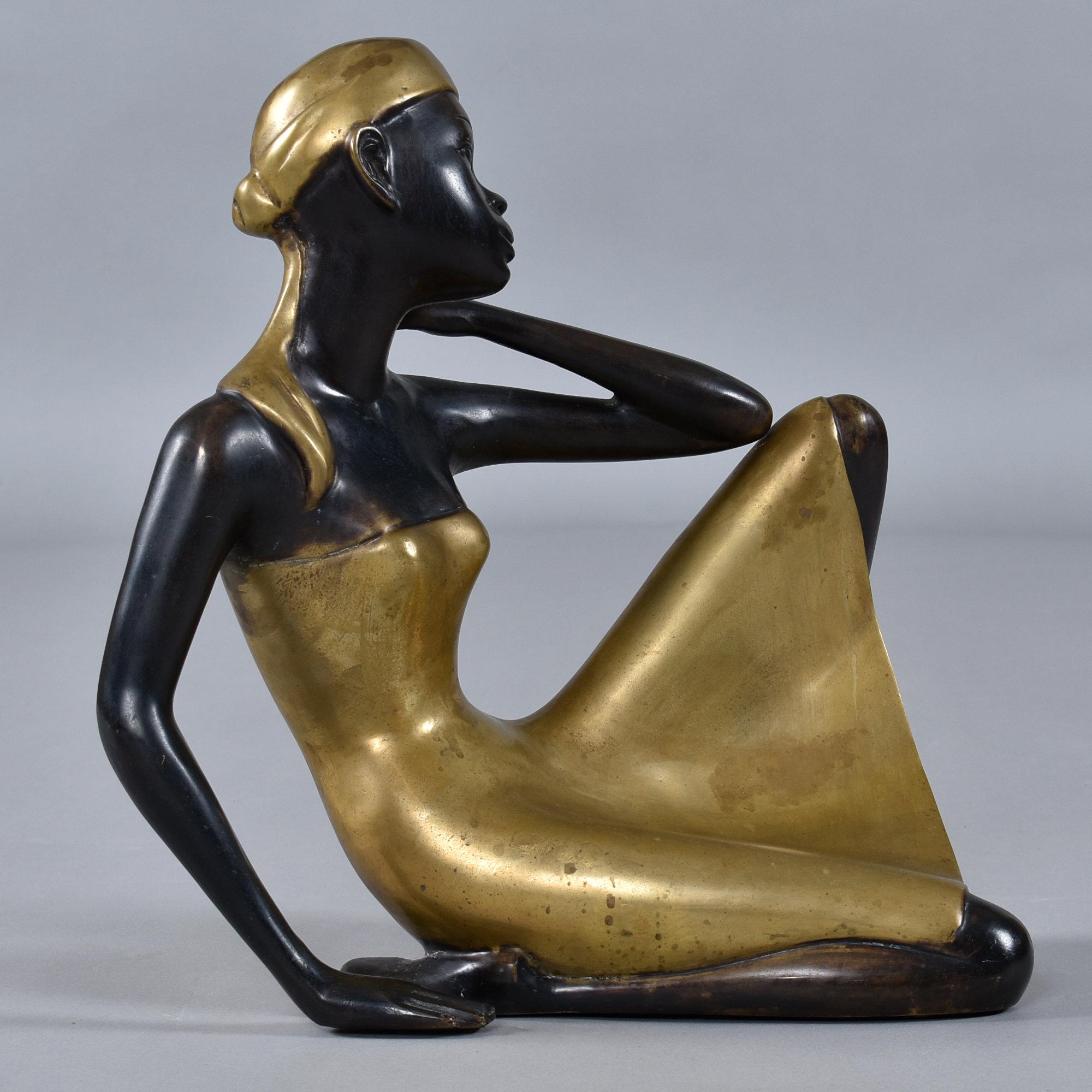 Sculpture en bronze de style Karl Hagenauer Femme africaine assise en vente 2