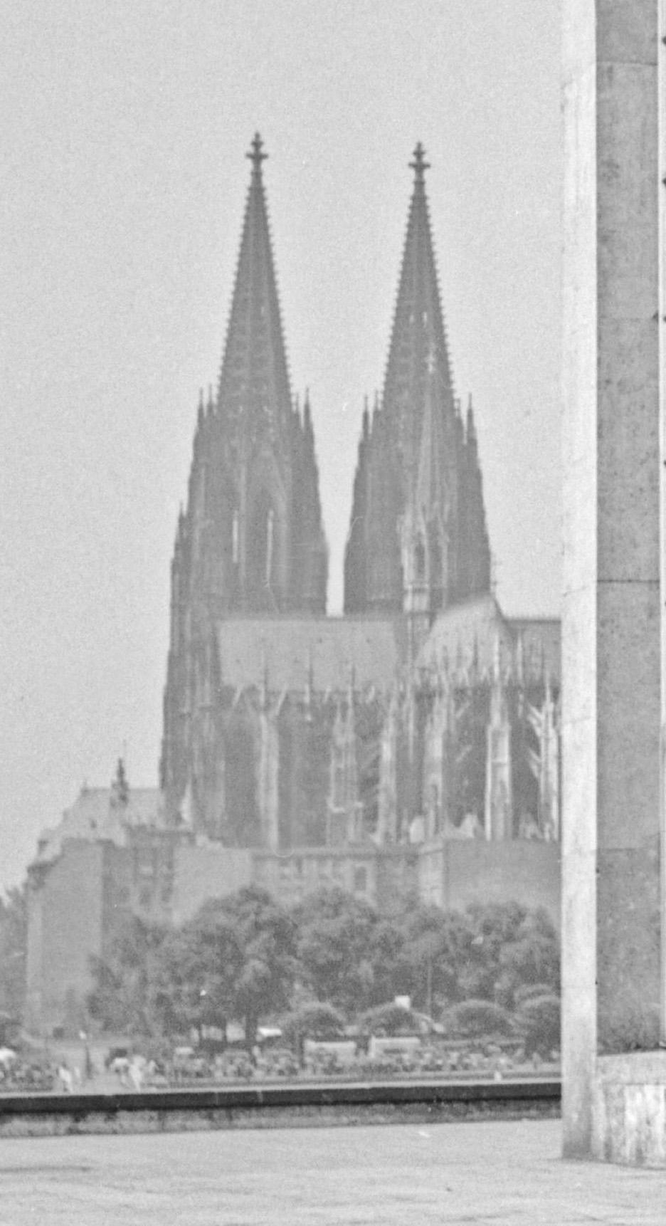 Cologne, Germany 1935, Printed Later - Photograph by Karl Heinrich Lämmel