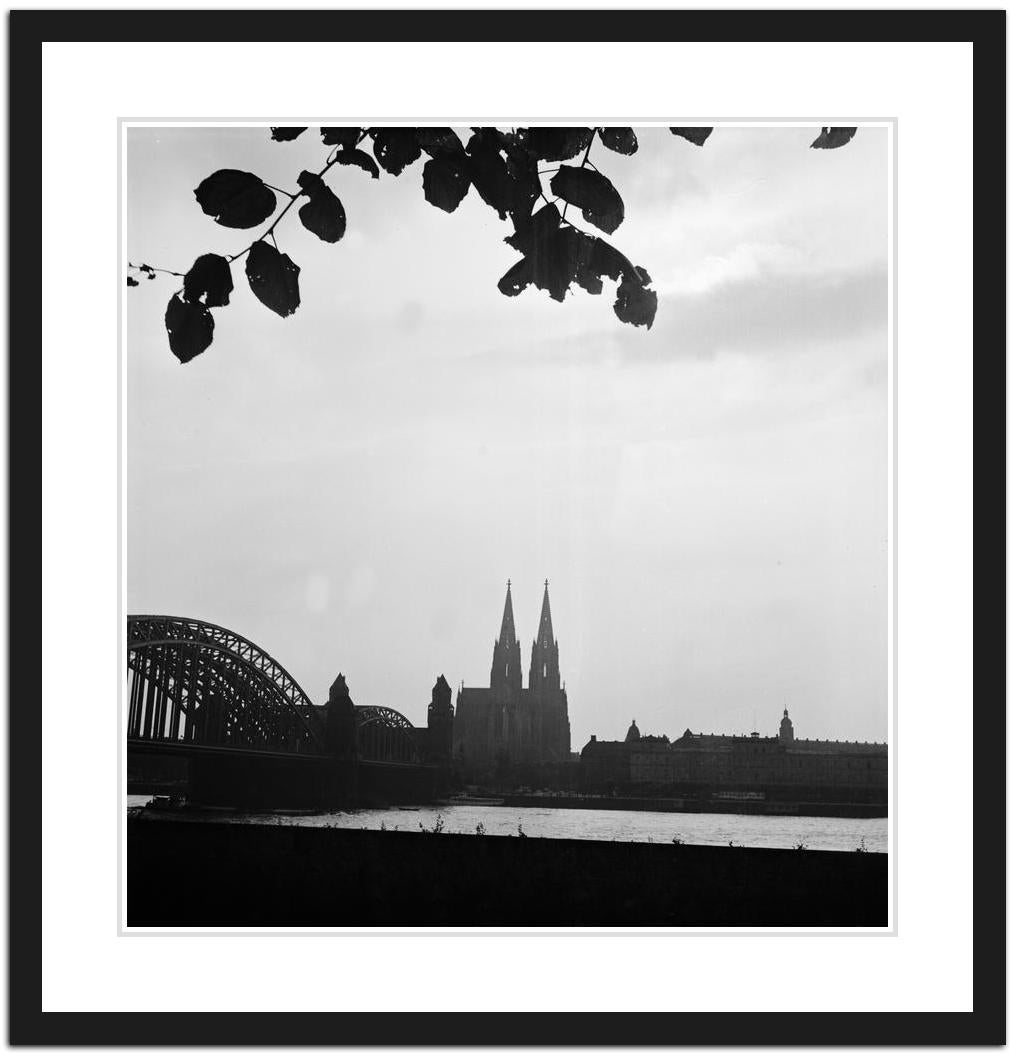 Cologne, Germany 1935, Printed Later - Gray Black and White Photograph by Karl Heinrich Lämmel