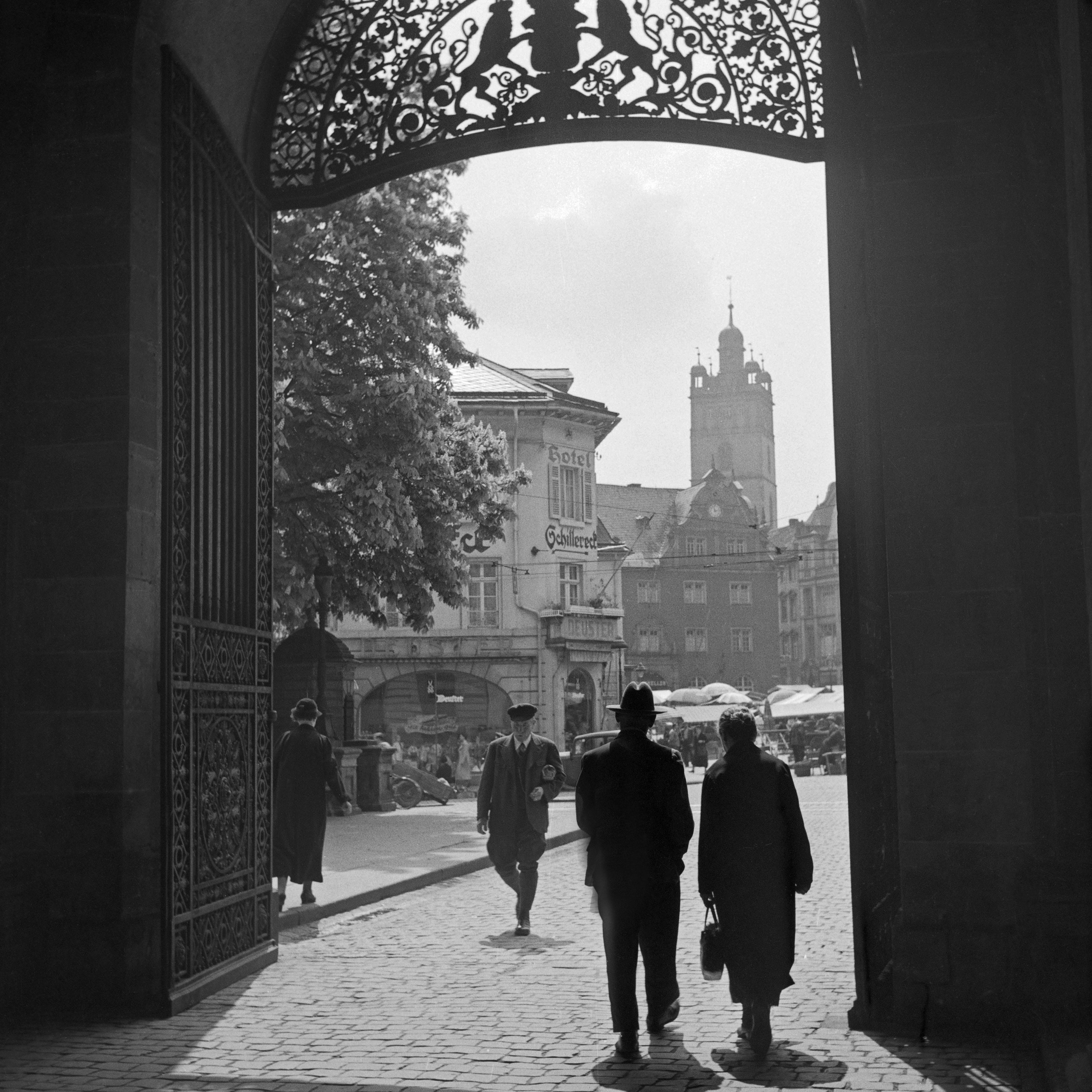 Karl Heinrich Lämmel Black and White Photograph - Entrance gate Darmstadt castle street life, Germany 1938 Printed Later 