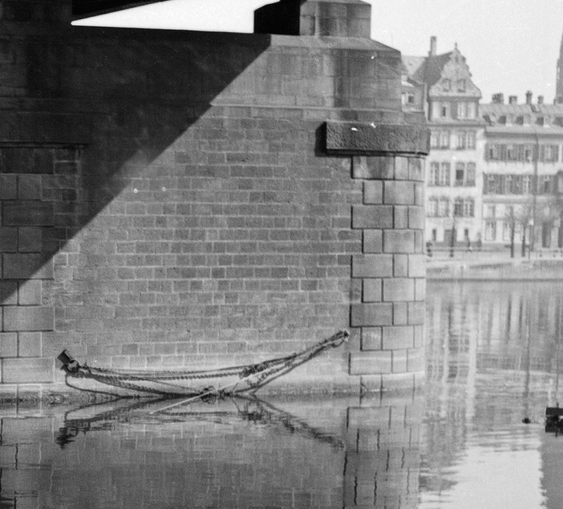 Francoforte, Germania 1935, stampato successivamente - Photograph Moderno di Karl Heinrich Lämmel