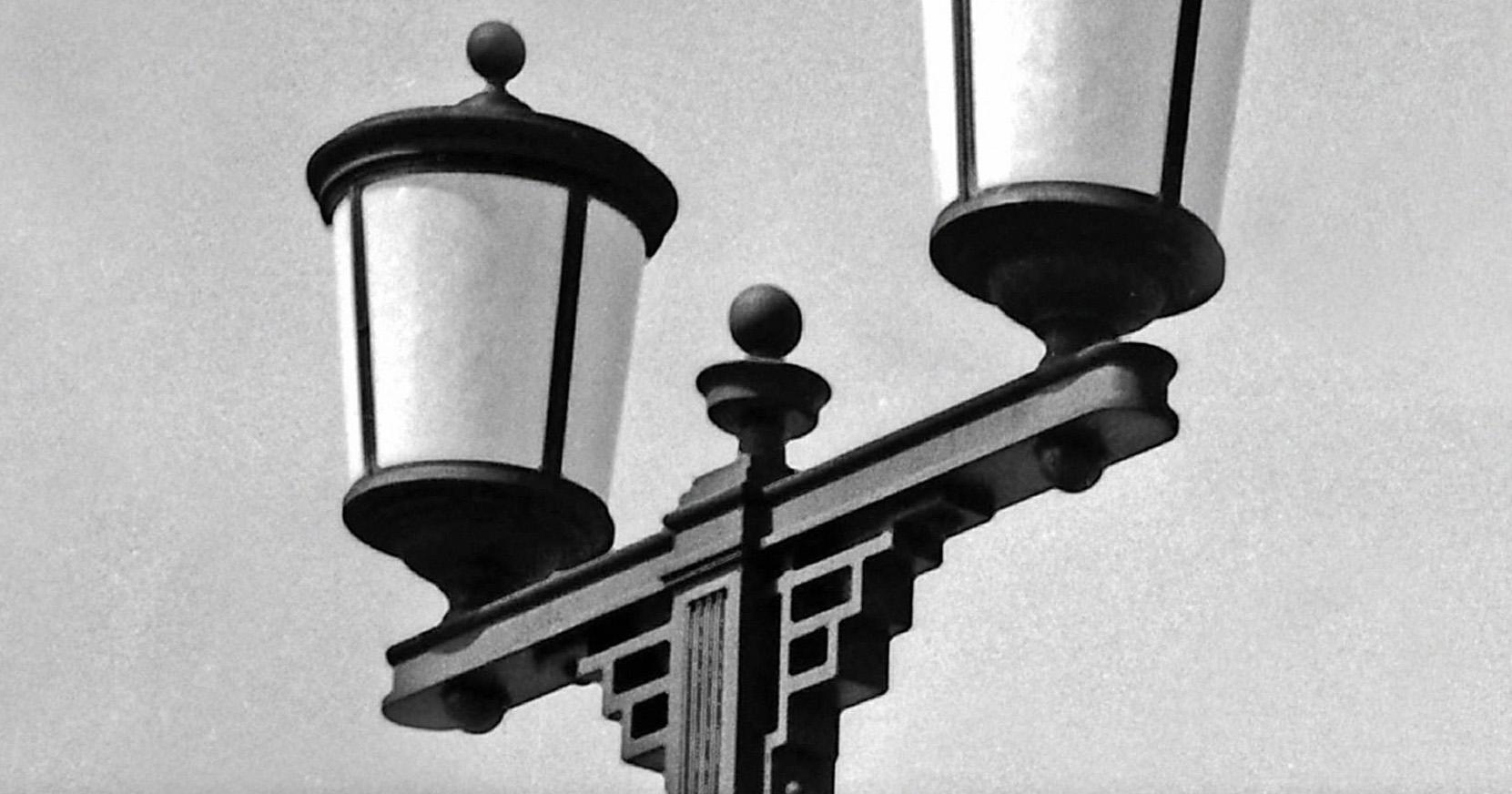 Piazza Koenigsplatz, Monaco di Baviera, Germania 1937, Stampa successiva - Photograph Moderno di Karl Heinrich Lämmel