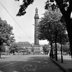 La colonne de Ludwig sur le carré de Luisenplatz à Darmstadt, Allemagne, 1938 Imprimée plus tard 