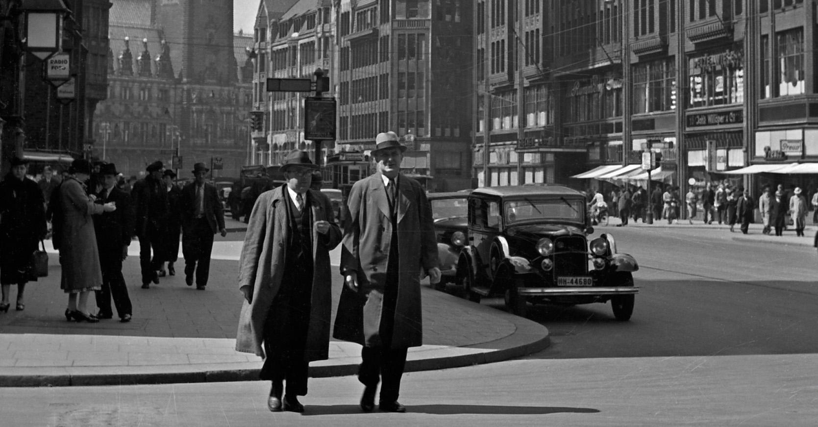 Moenckebergstrasse, city hall, cars, people, Hamburg Germany 1938 Printed Later - Photograph by Karl Heinrich Lämmel