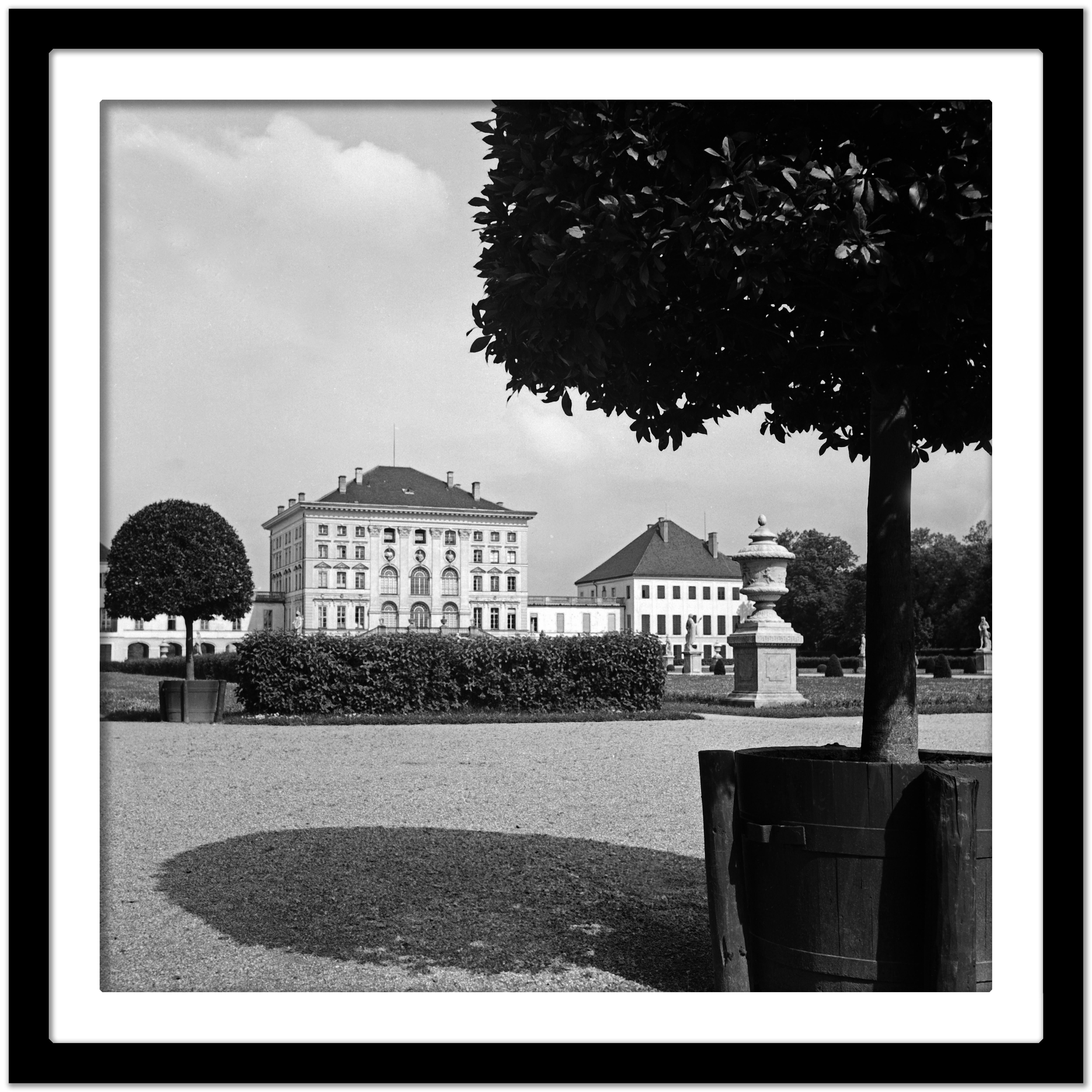 Park of Nymphenburg castle in the West of Munich, Germany 1937, Printed Later - Modern Photograph by Karl Heinrich Lämmel