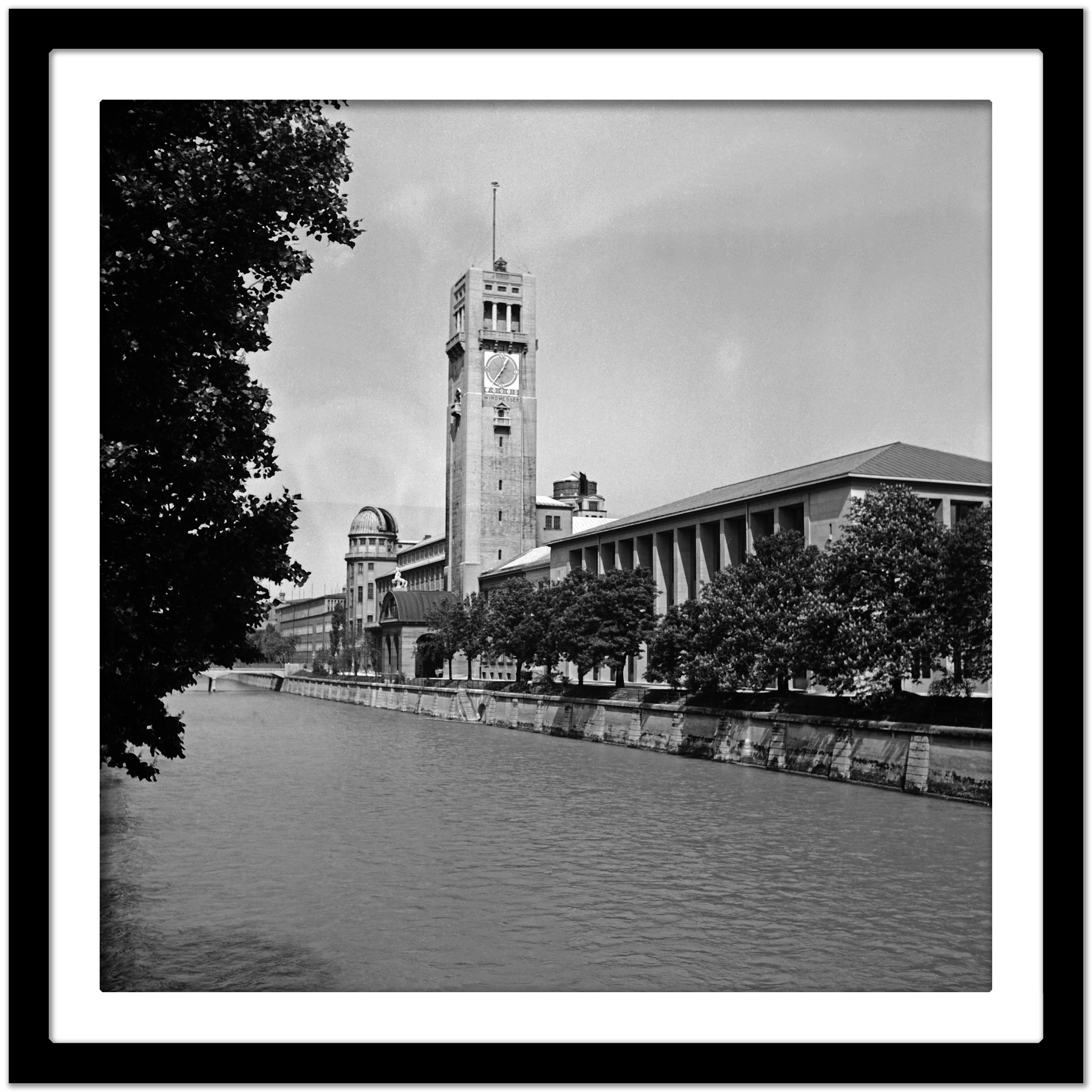 The German Museum at Munich, Germany 1937, Printed Later - Modern Photograph by Karl Heinrich Lämmel
