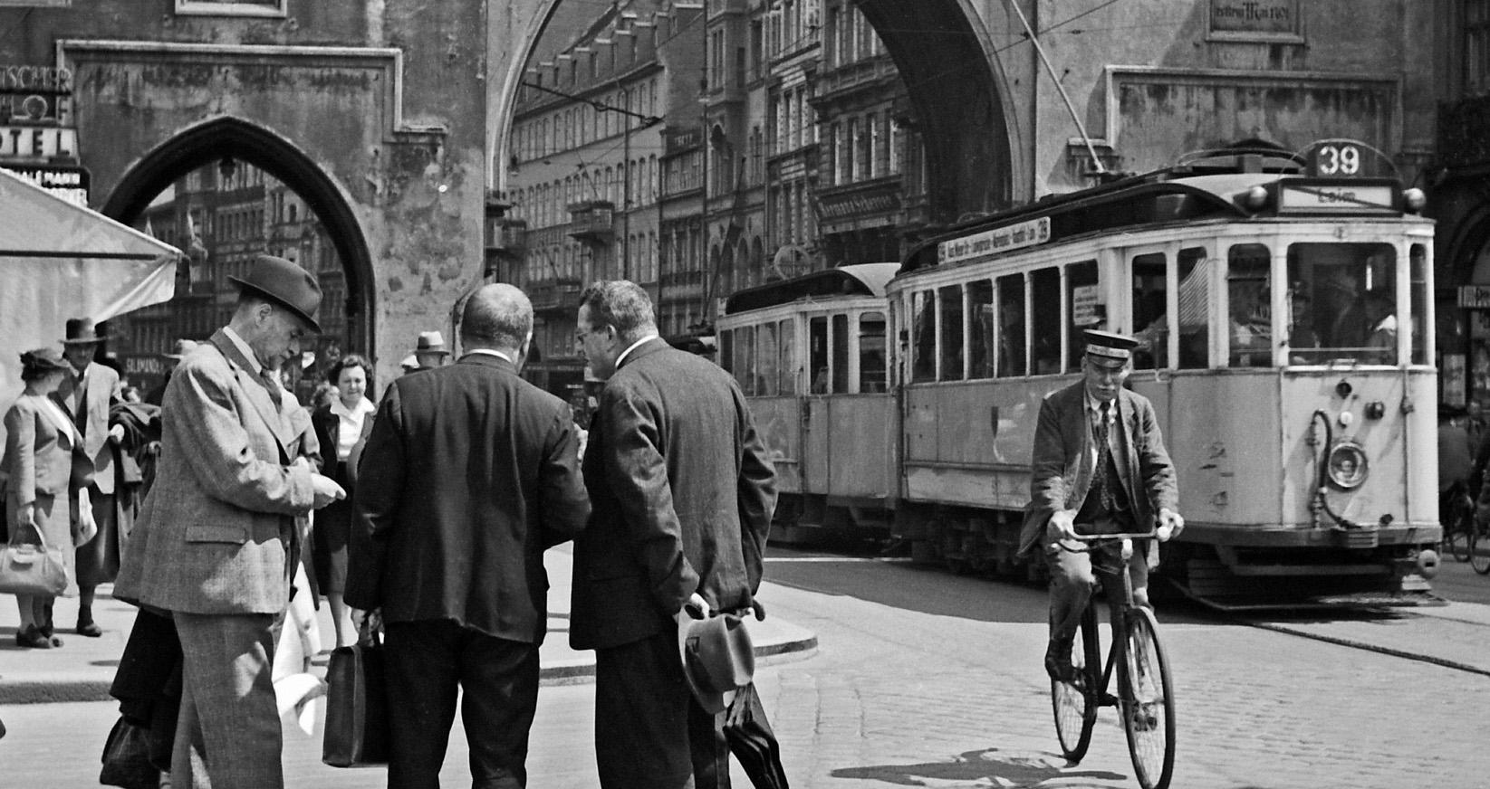 Tram at Karlstor gate inner city Munich, Germany 1937, Printed Later - Photograph by Karl Heinrich Lämmel