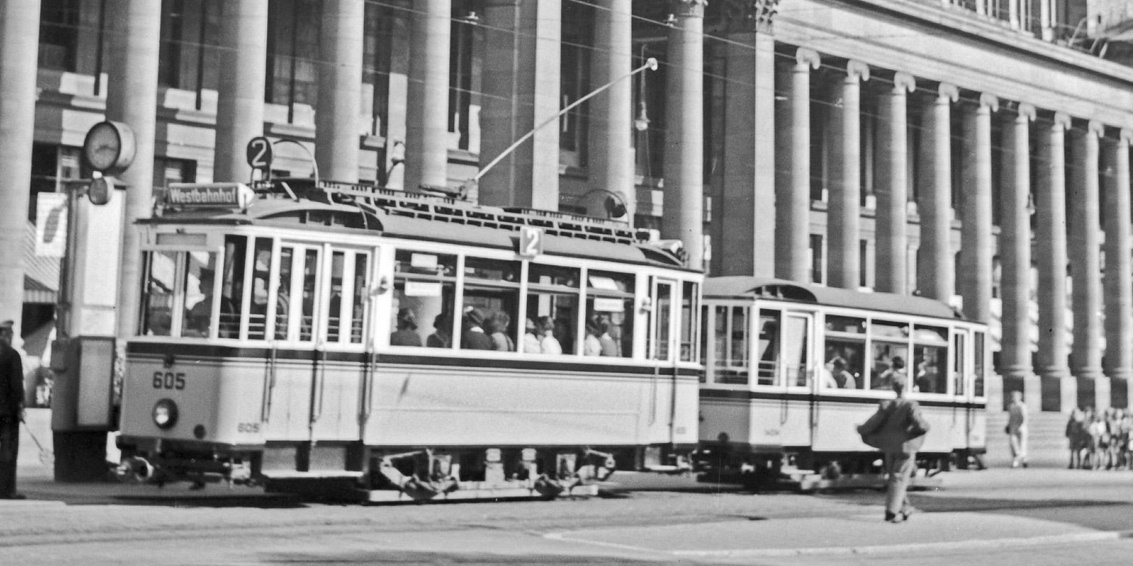 Tram line no.2 front of Koenigsbau palace, Stuttgart Germany 1935, Printed Later - Photograph by Karl Heinrich Lämmel