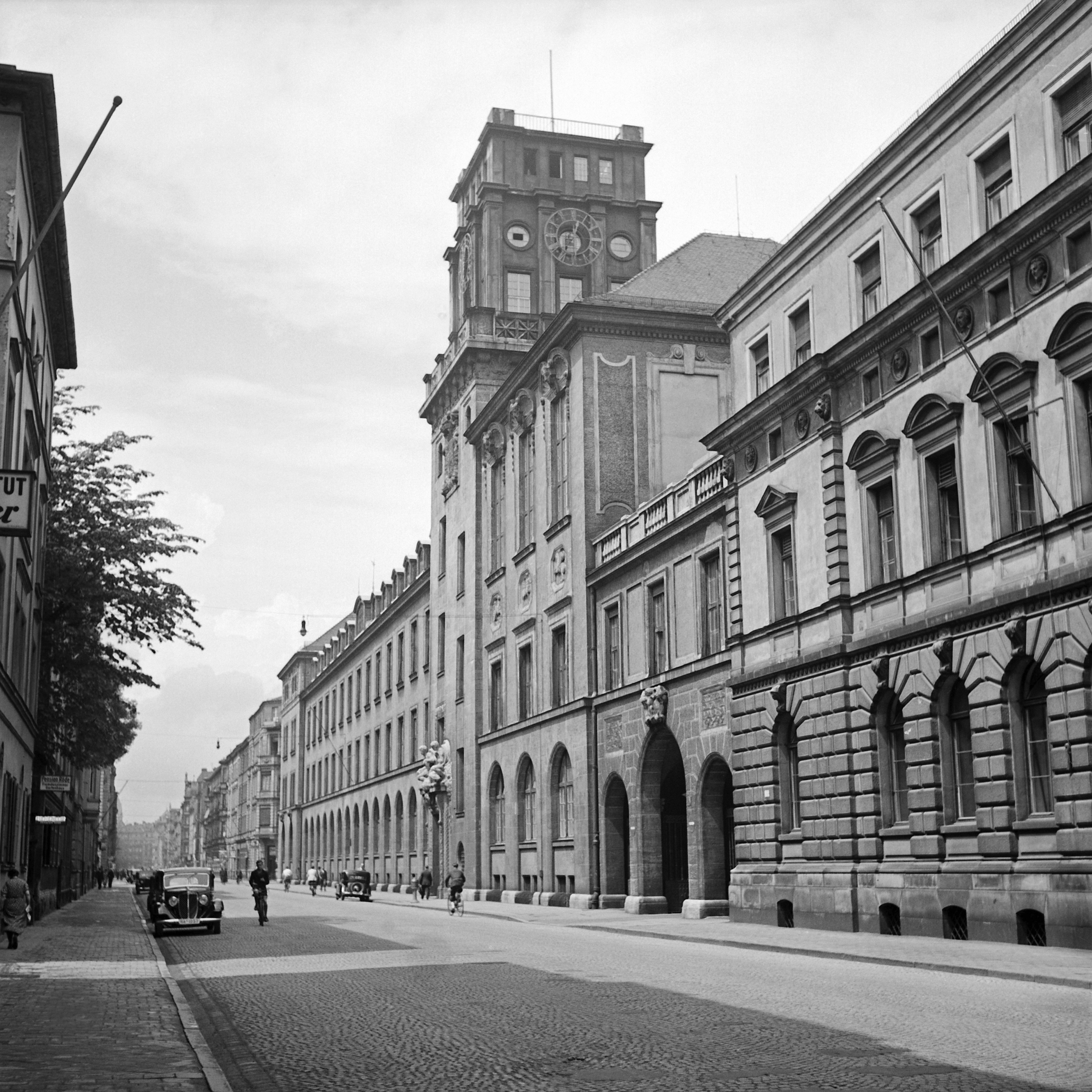 Karl Heinrich Lämmel Black and White Photograph - View to the technical university at Munich, Germany 1937, Printed Later