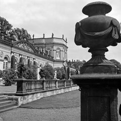 Vue du château de Wilhelmshoehe à Kassel, Allemagne, 1937 Imprimé plus tard 