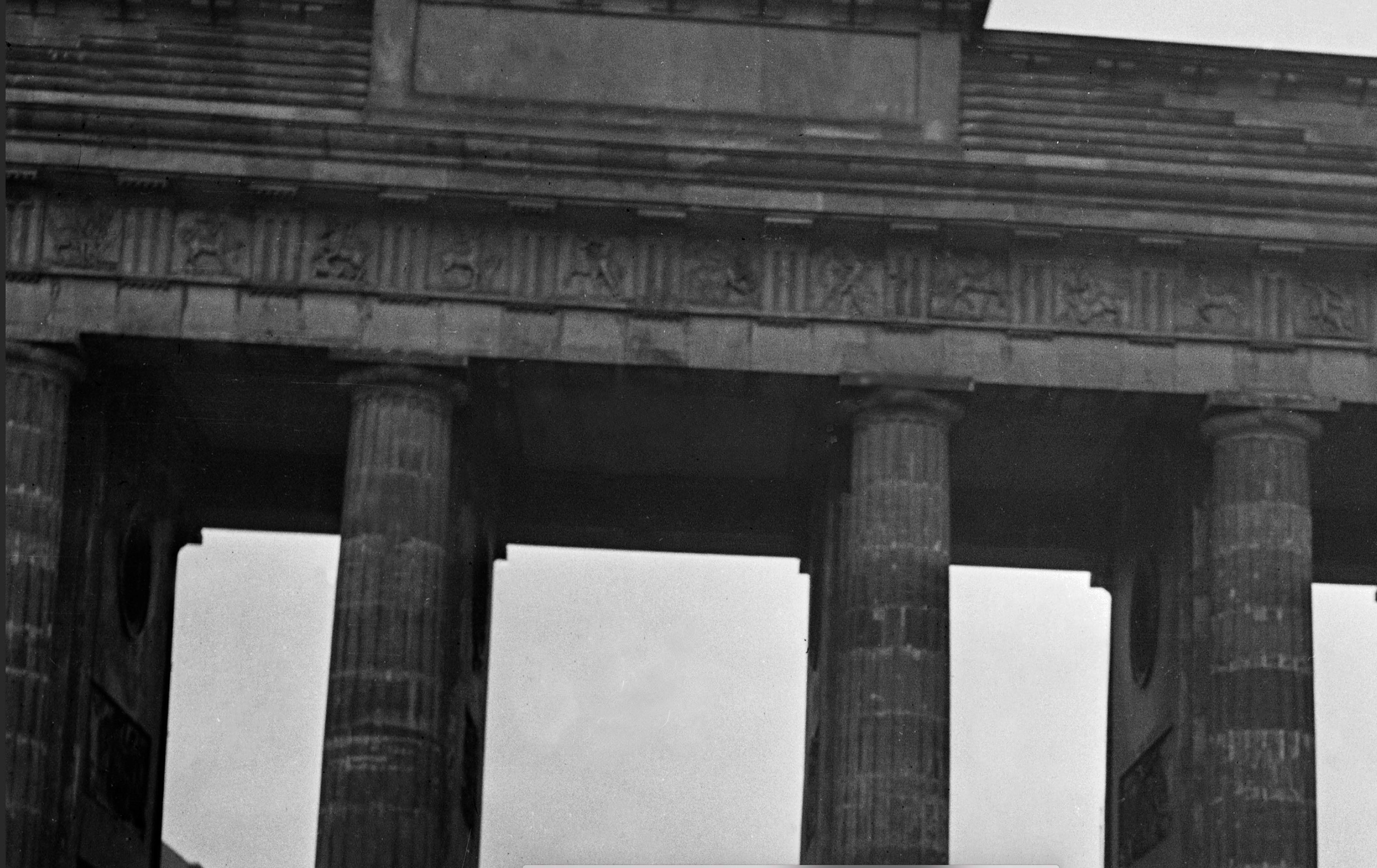 brandenburg gate 1939