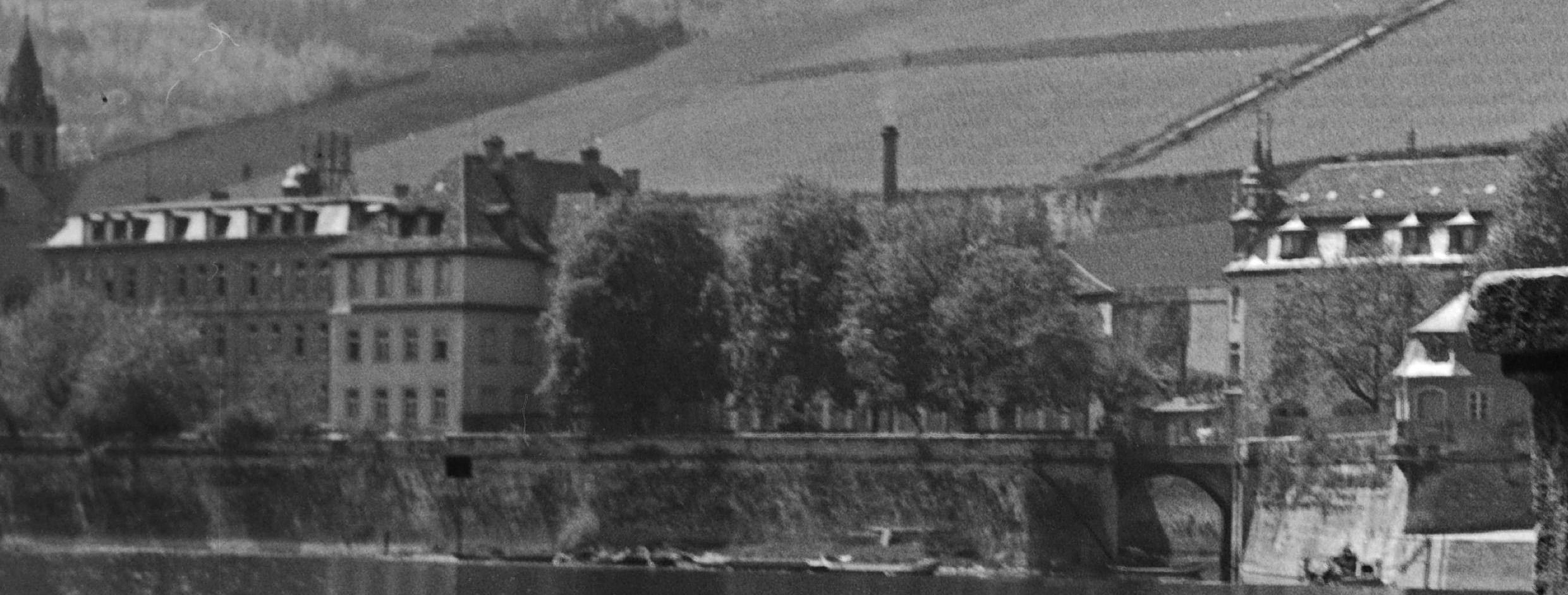 Würzburg, Germany 1935, Printed Later - Photograph by Karl Heinrich Lämmel