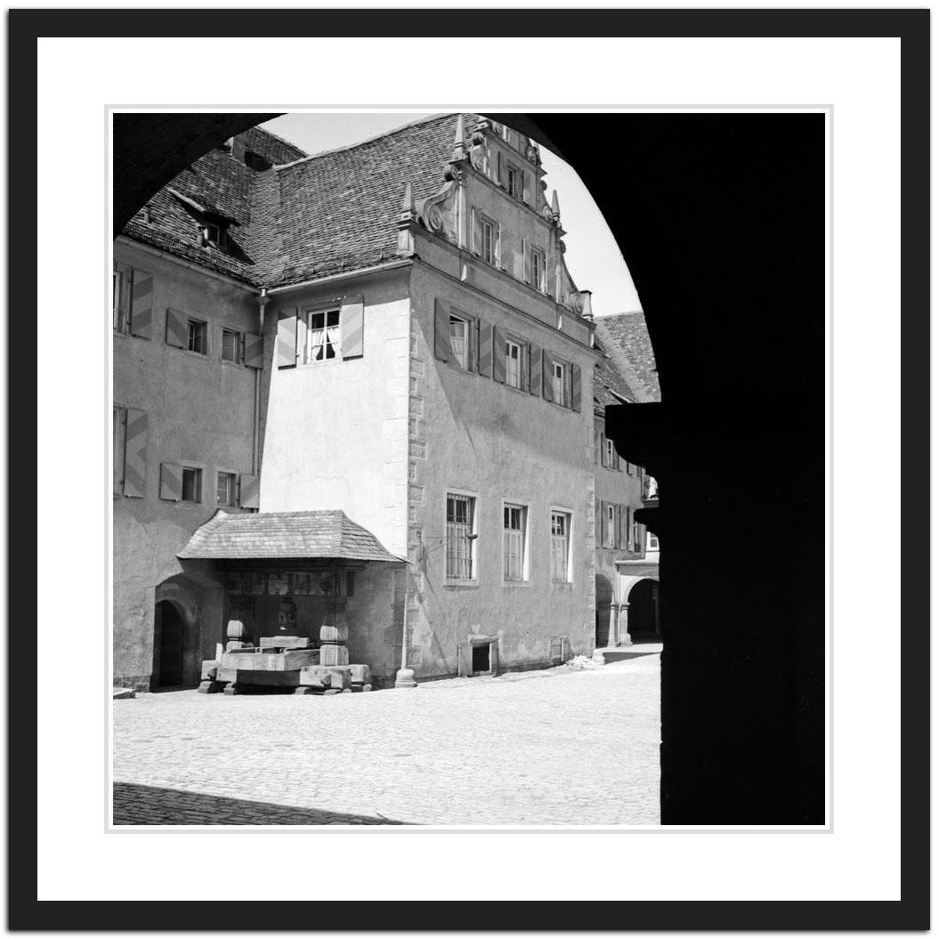 Würzburg, Germany 1935, Printed Later - Black Black and White Photograph by Karl Heinrich Lämmel