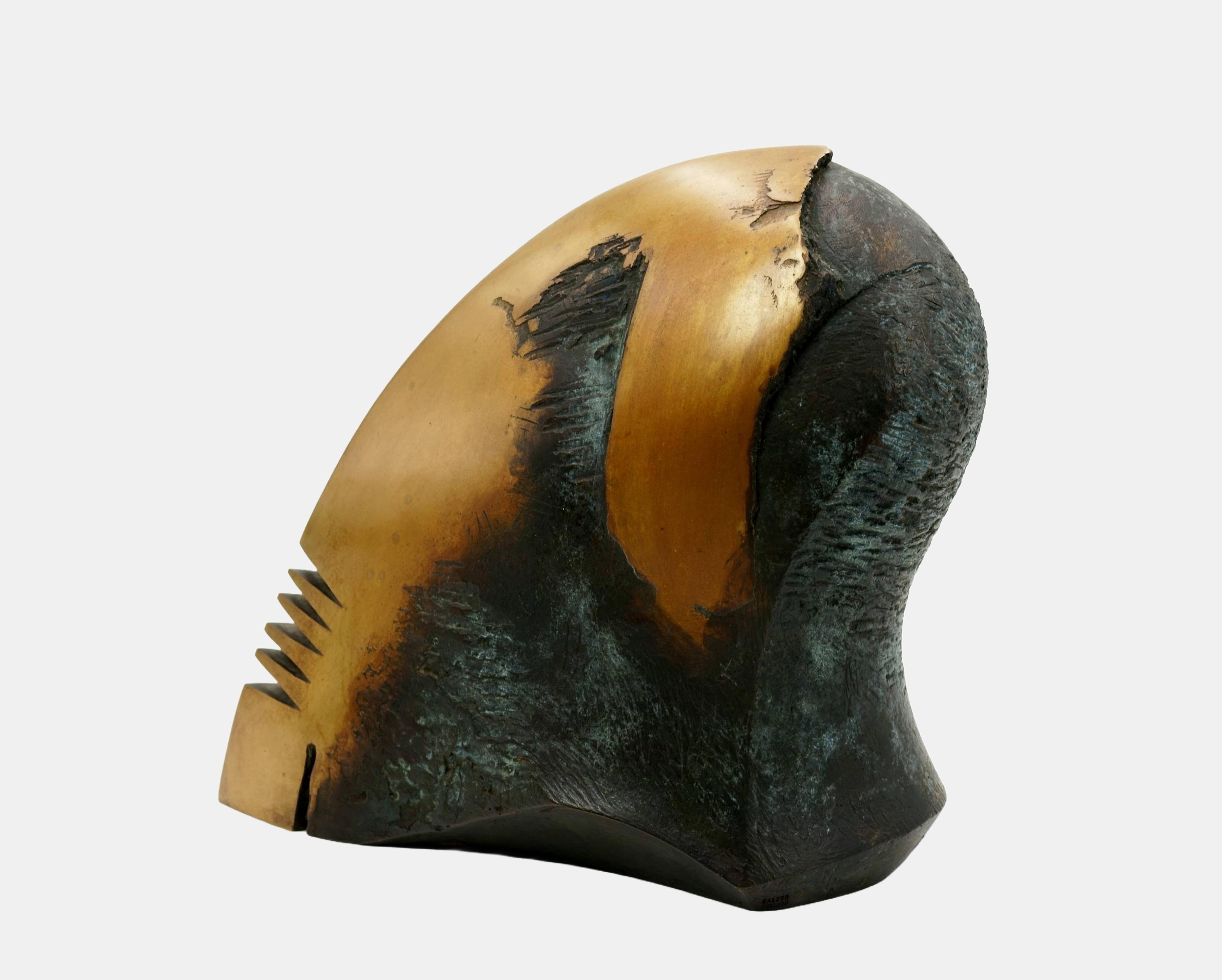 Cabeza de casco / - Arcaísmo futurista - en venta 3