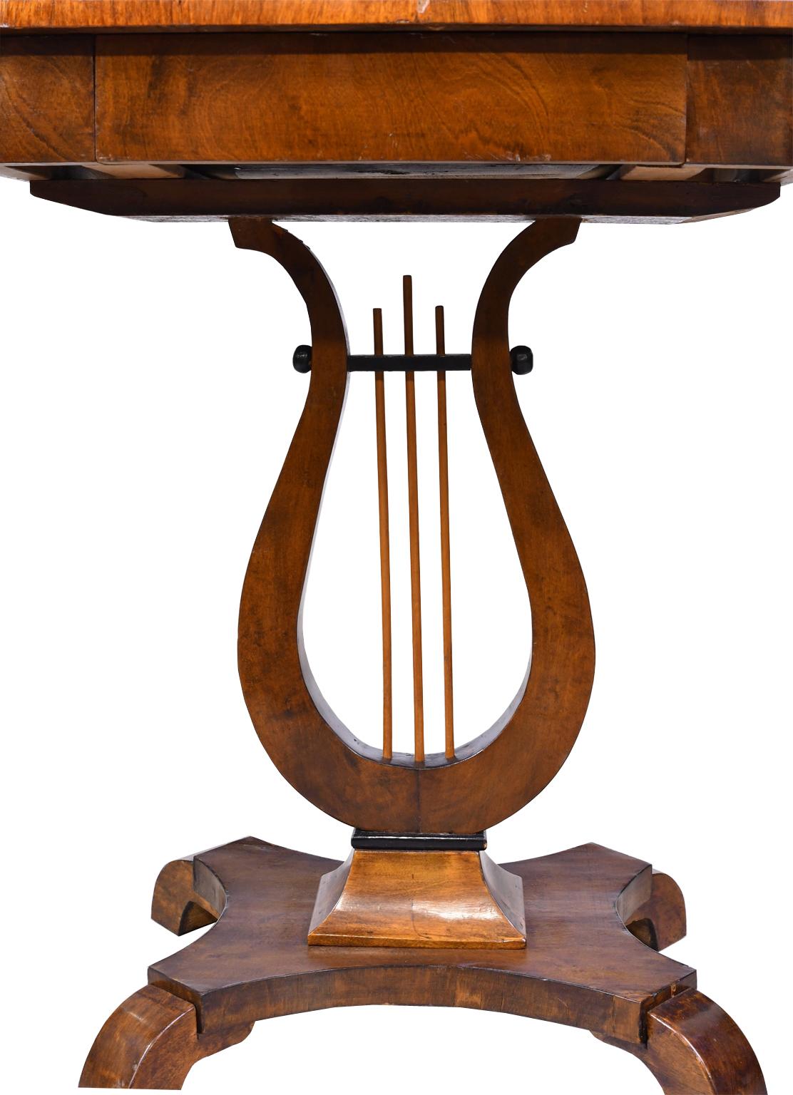 Karl Johan Salon Table in Birchwood with Lyre Pedestal, Sweden, circa 1820 For Sale 2