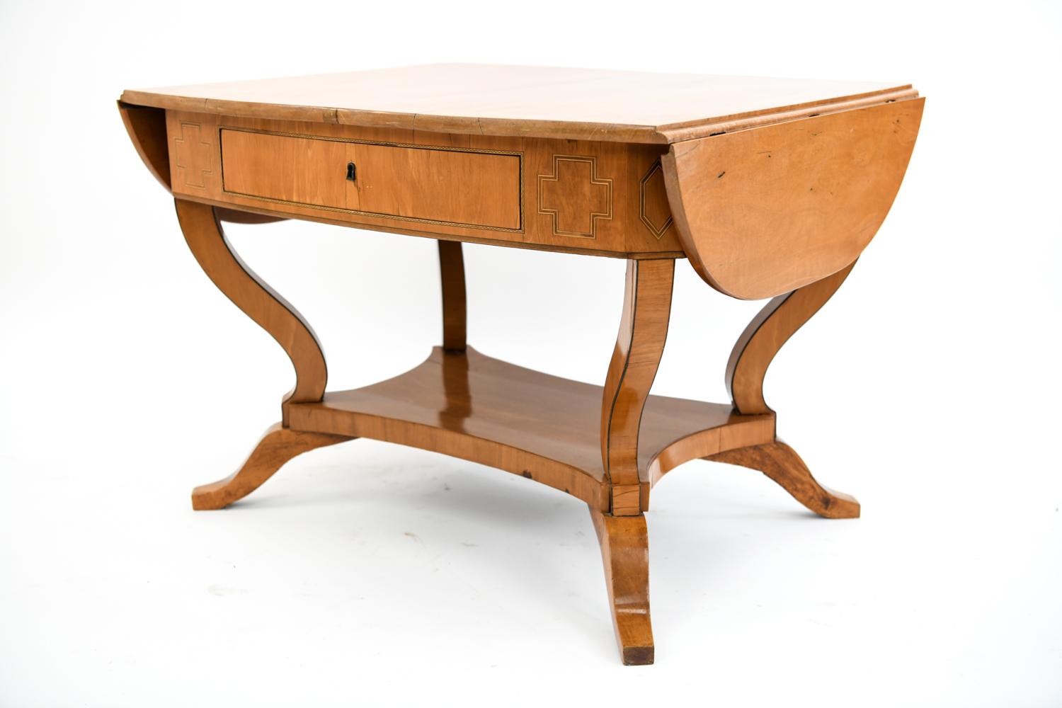 Karl Johan Style Antique Danish Biedermeier Birch Desk In Good Condition In Norwalk, CT