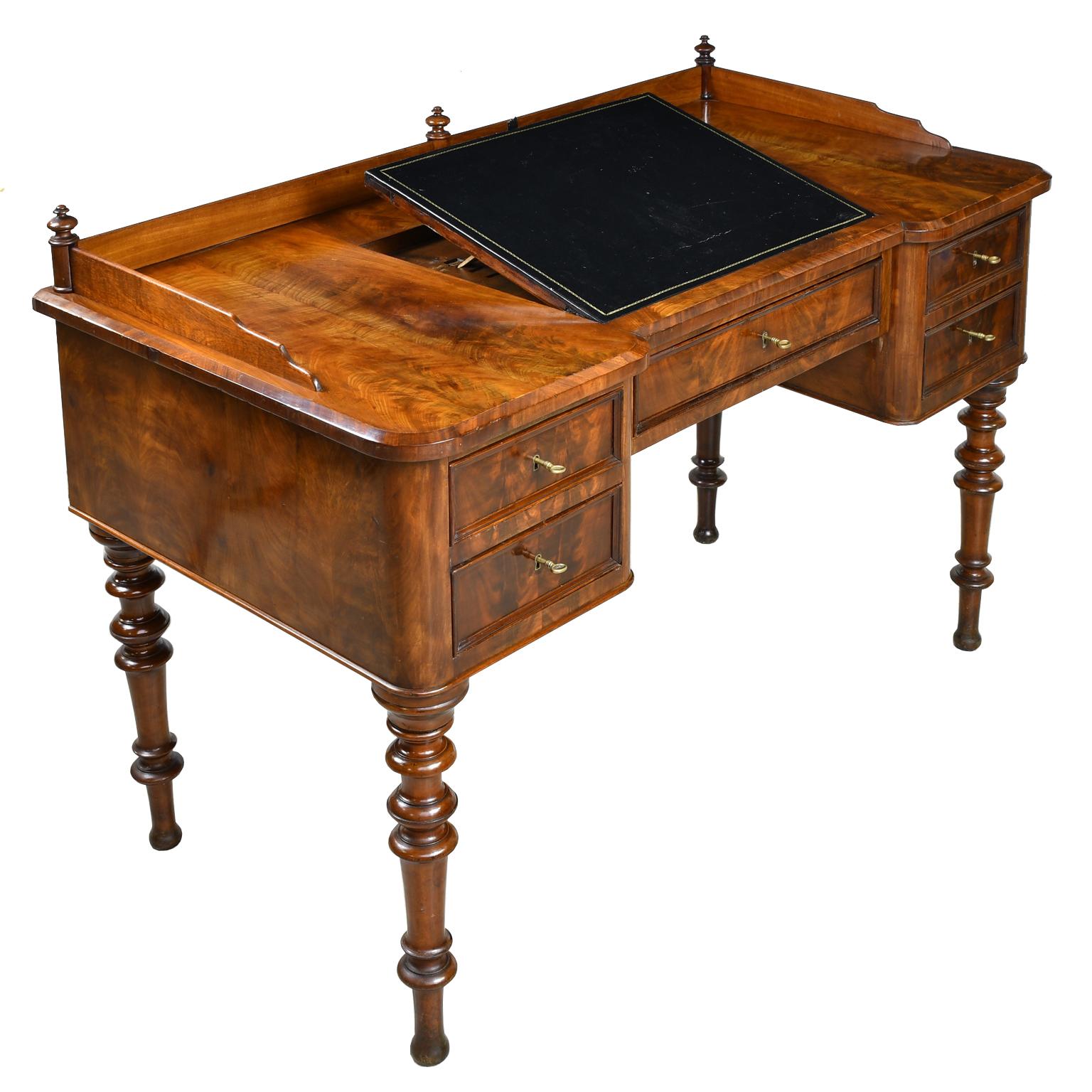 Karl Johan Writing Desk in West Indies Mahogany w/ Black Leather, Sweden, c 1830 3