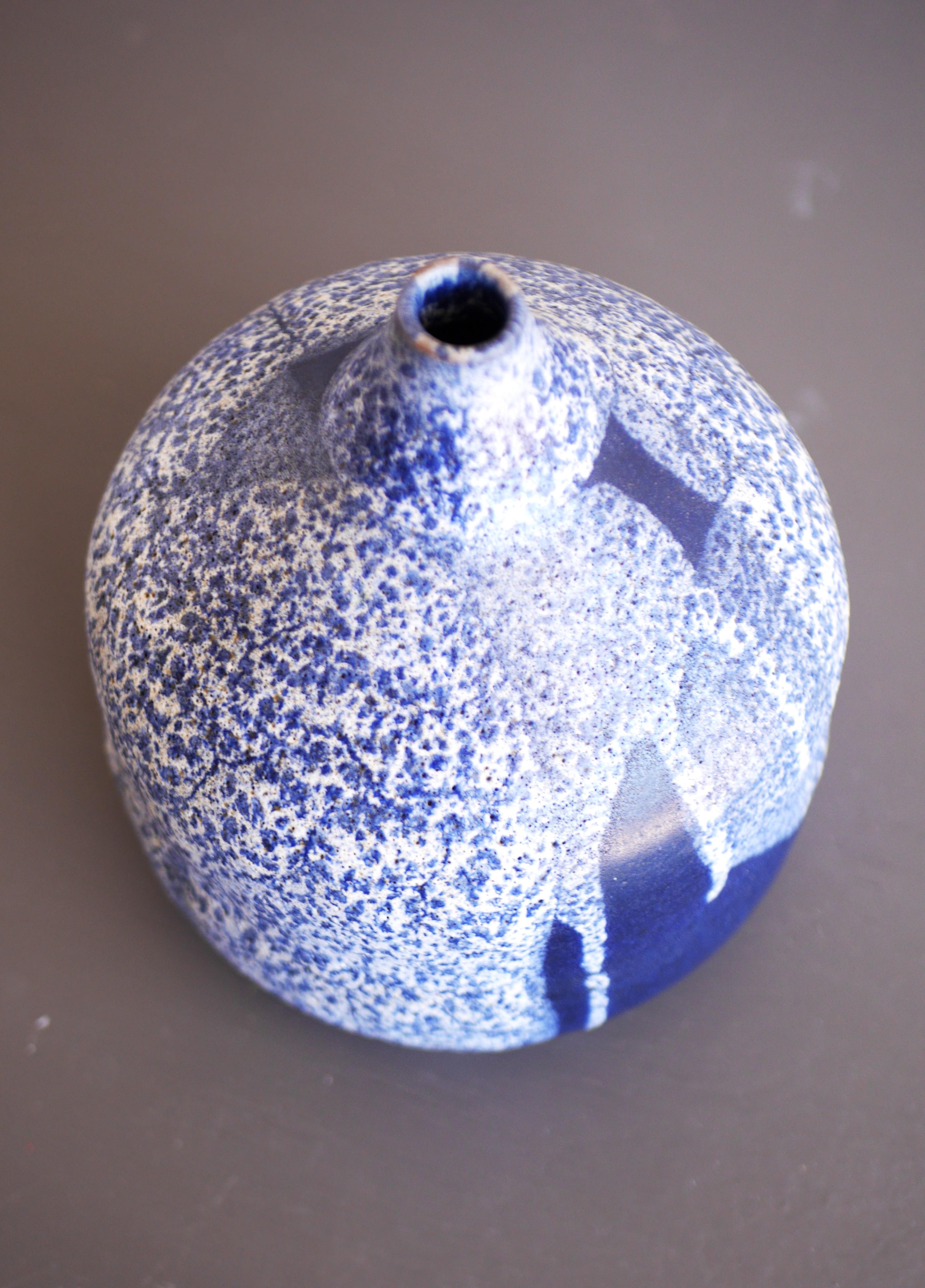 Ceramica Vaso in ceramica di produzione dello Studio Karl Jüttner con colori fantastici in vendita