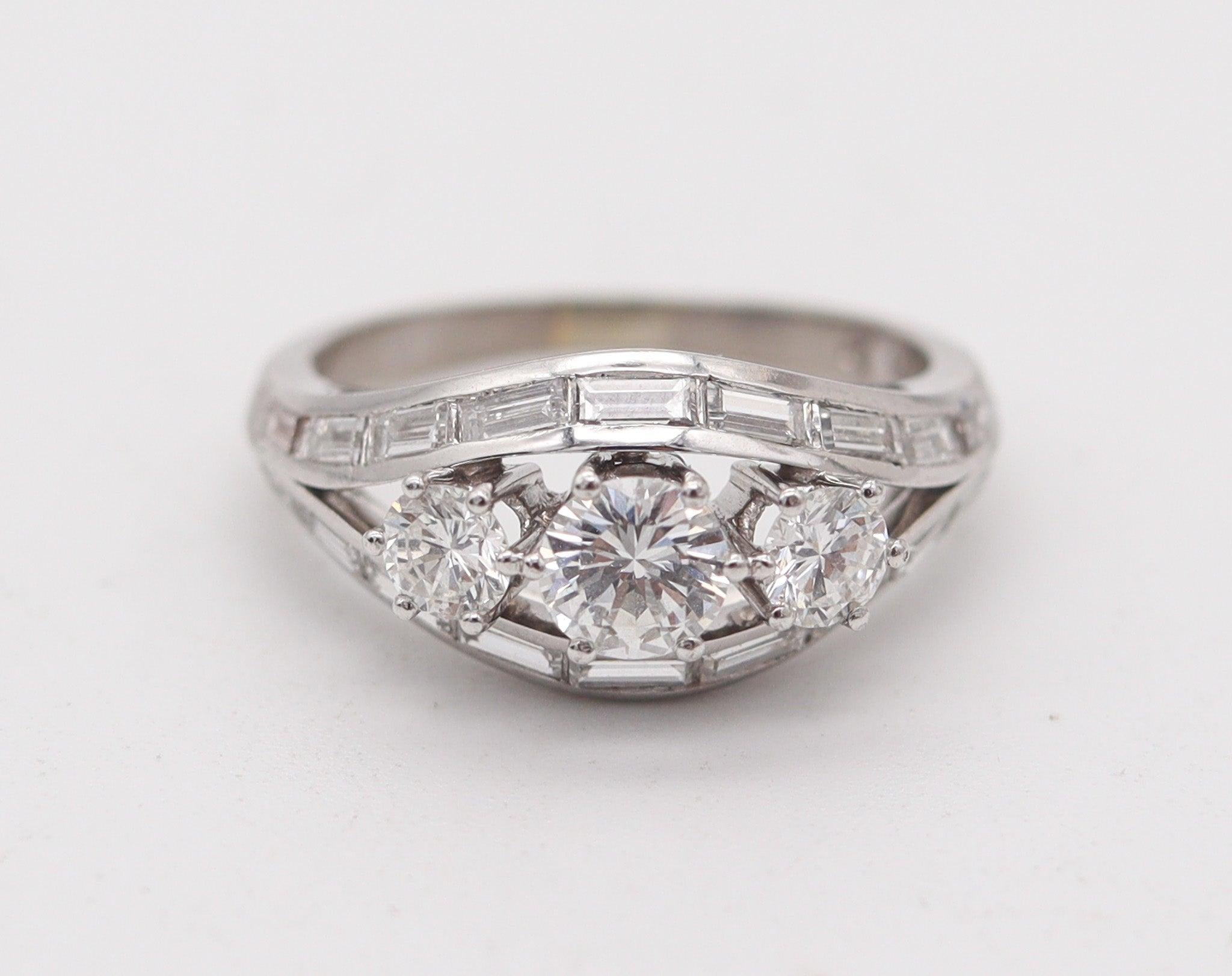 KARL KIPP 1930 Art-Deco Ring in 18Kt Gold mit 1,92 Ctw European Cuts Diamanten (Art déco) im Angebot