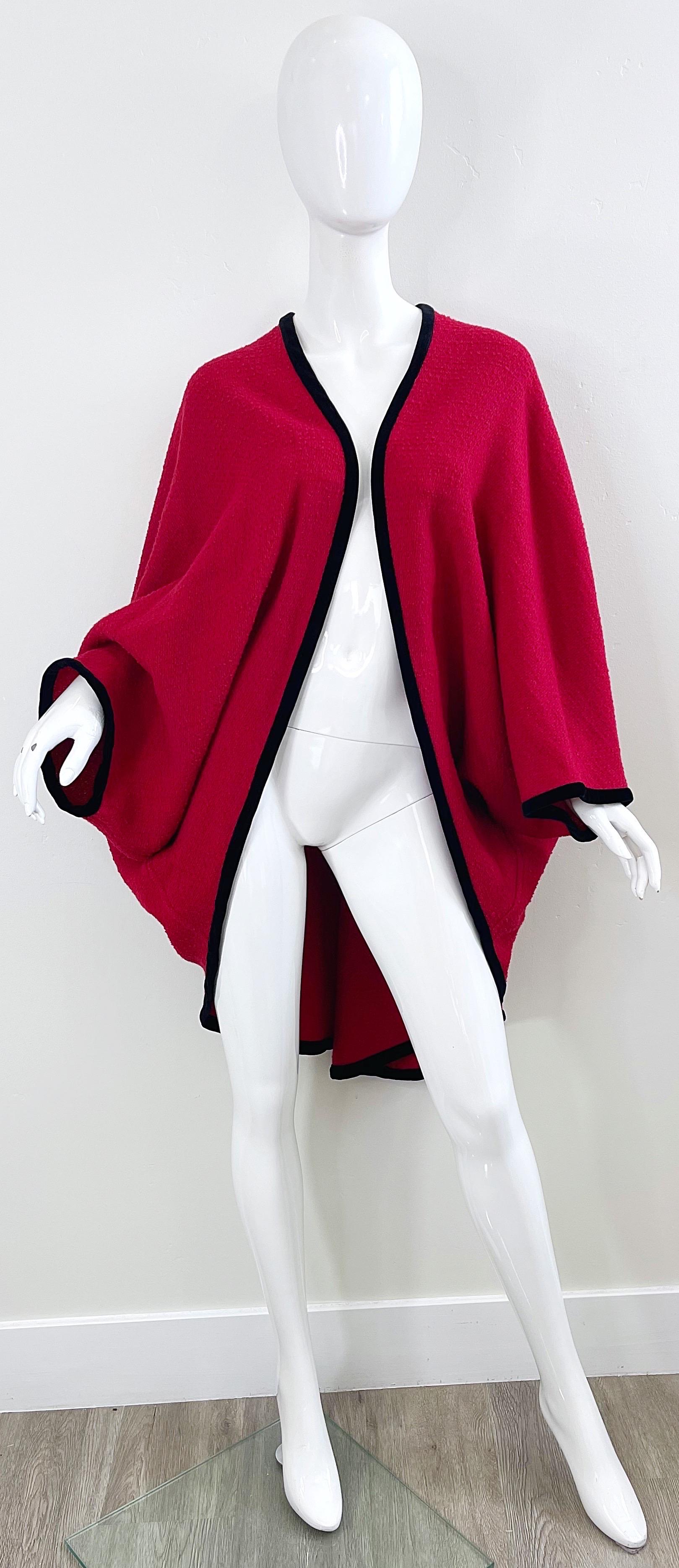 Karl Lagerfeld 1980s Lipstick Red Boiled Wool Cocoon Vintage Cape Kimono Jacket For Sale 4