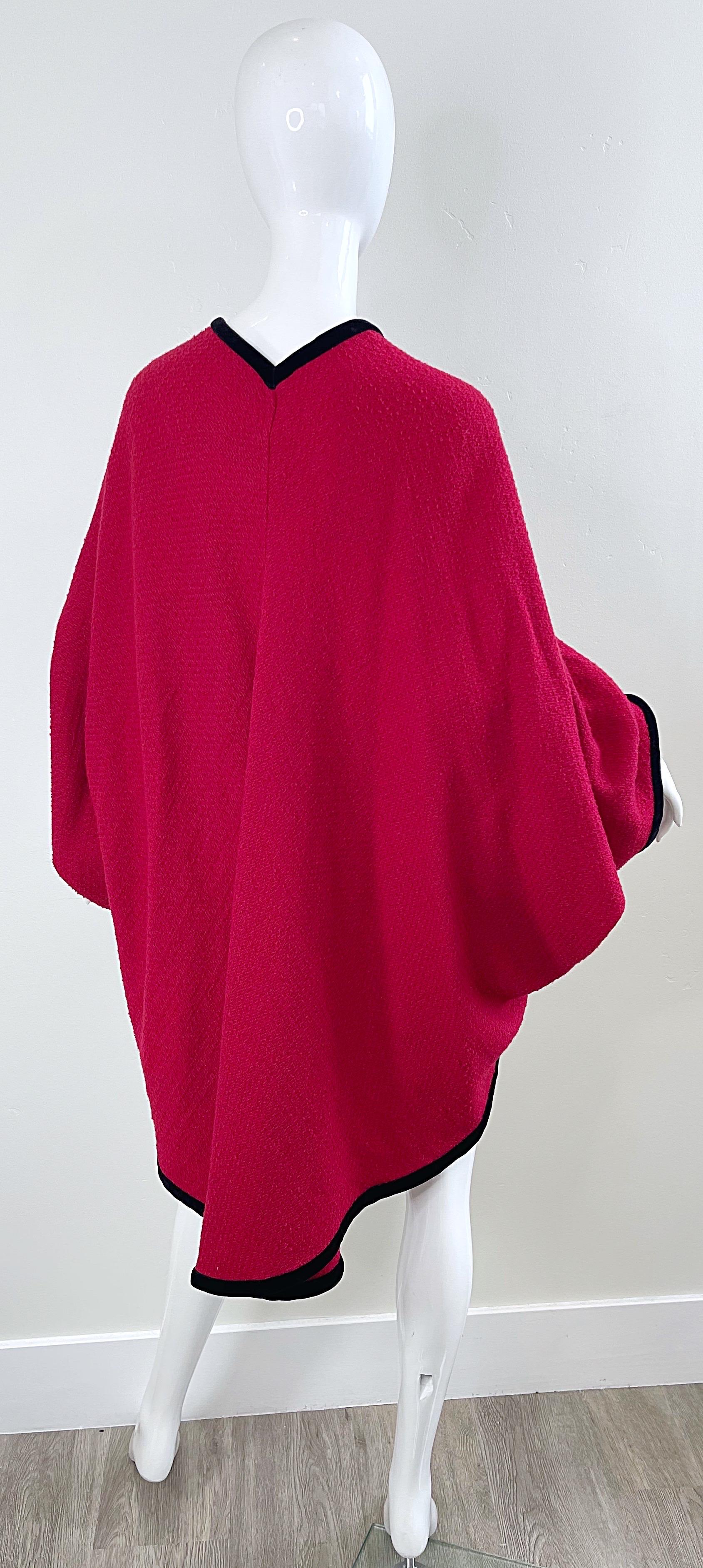 Karl Lagerfeld 1980s Lipstick Red Boiled Wool Cocoon Vintage Cape Kimono Jacket For Sale 7