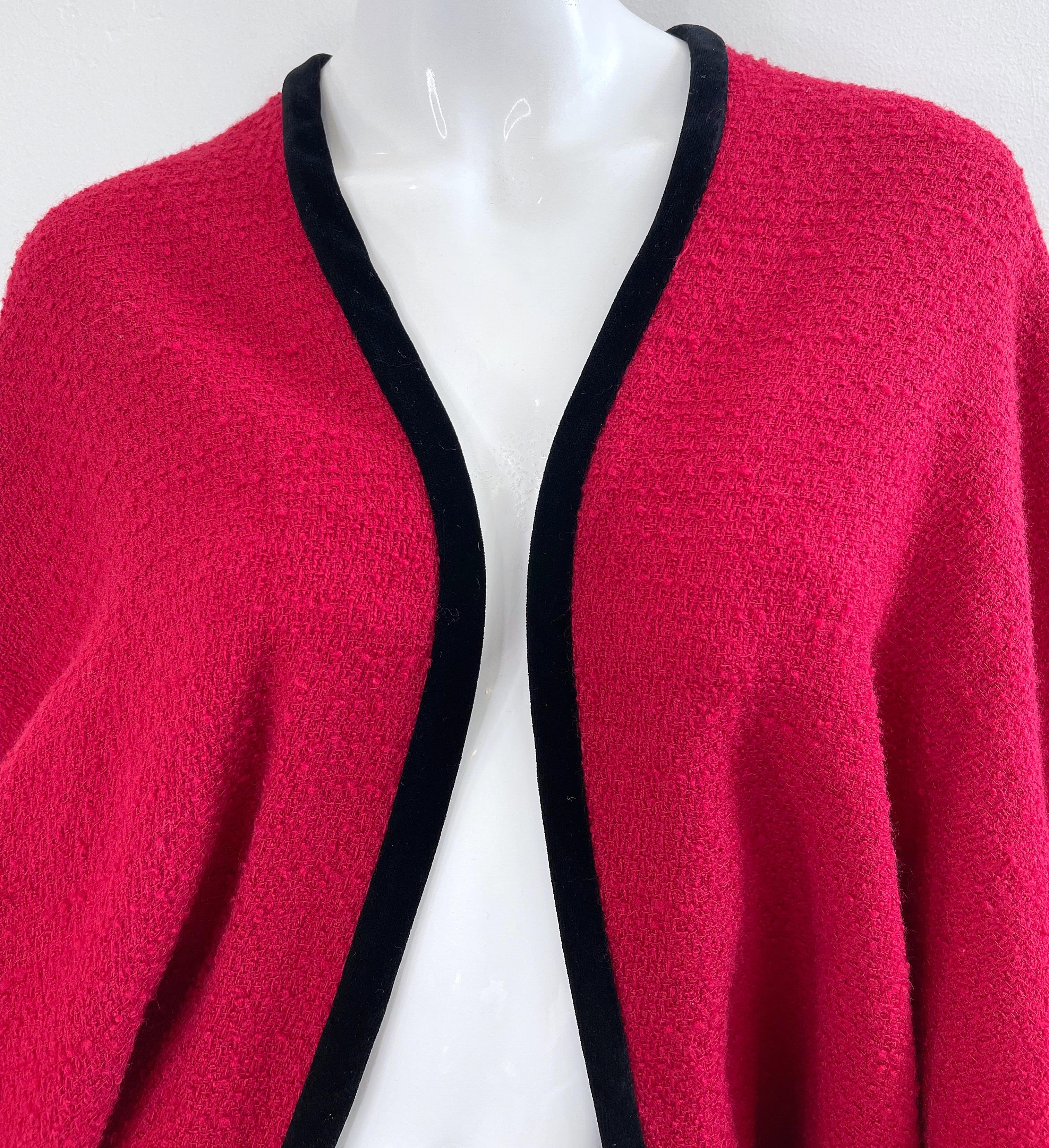 Karl Lagerfeld 1980s Lipstick Red Boiled Wool Cocoon Vintage Cape Kimono Jacket In Excellent Condition For Sale In San Diego, CA