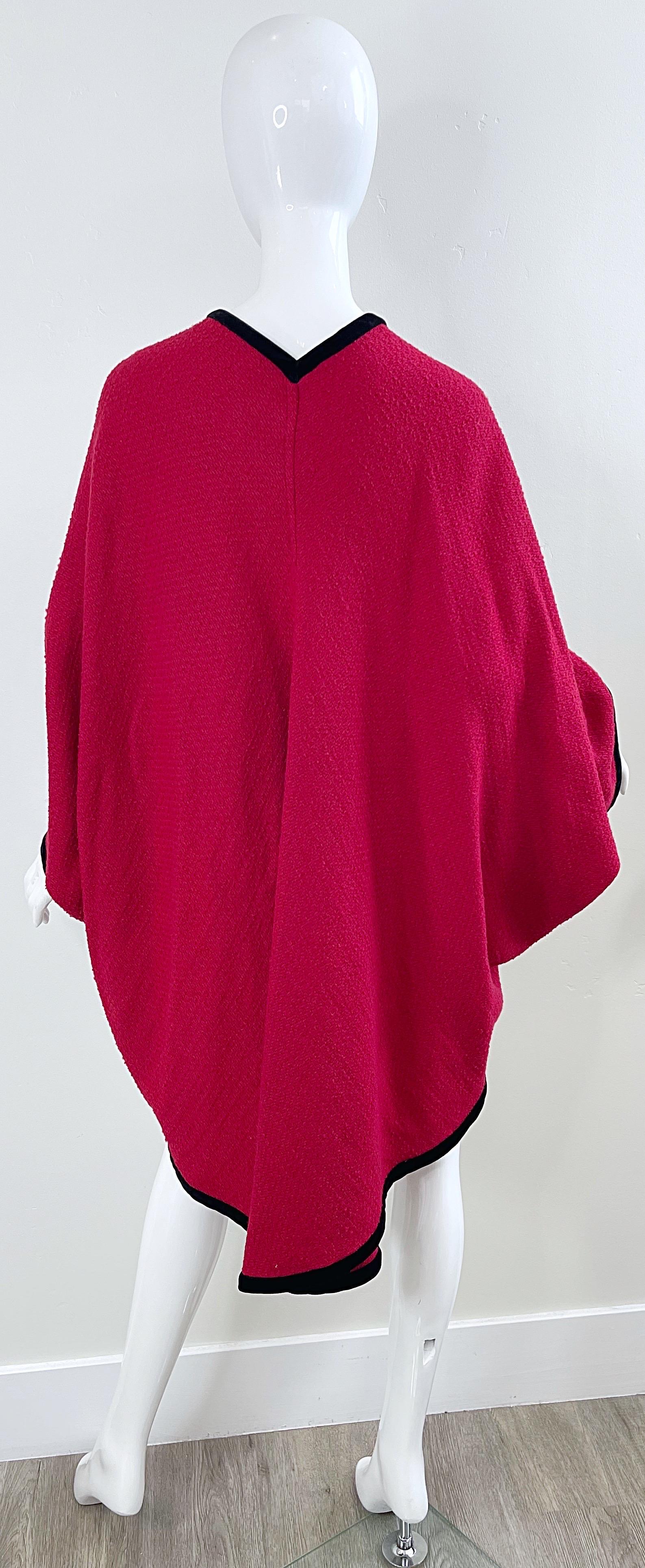 Women's Karl Lagerfeld 1980s Lipstick Red Boiled Wool Cocoon Vintage Cape Kimono Jacket For Sale