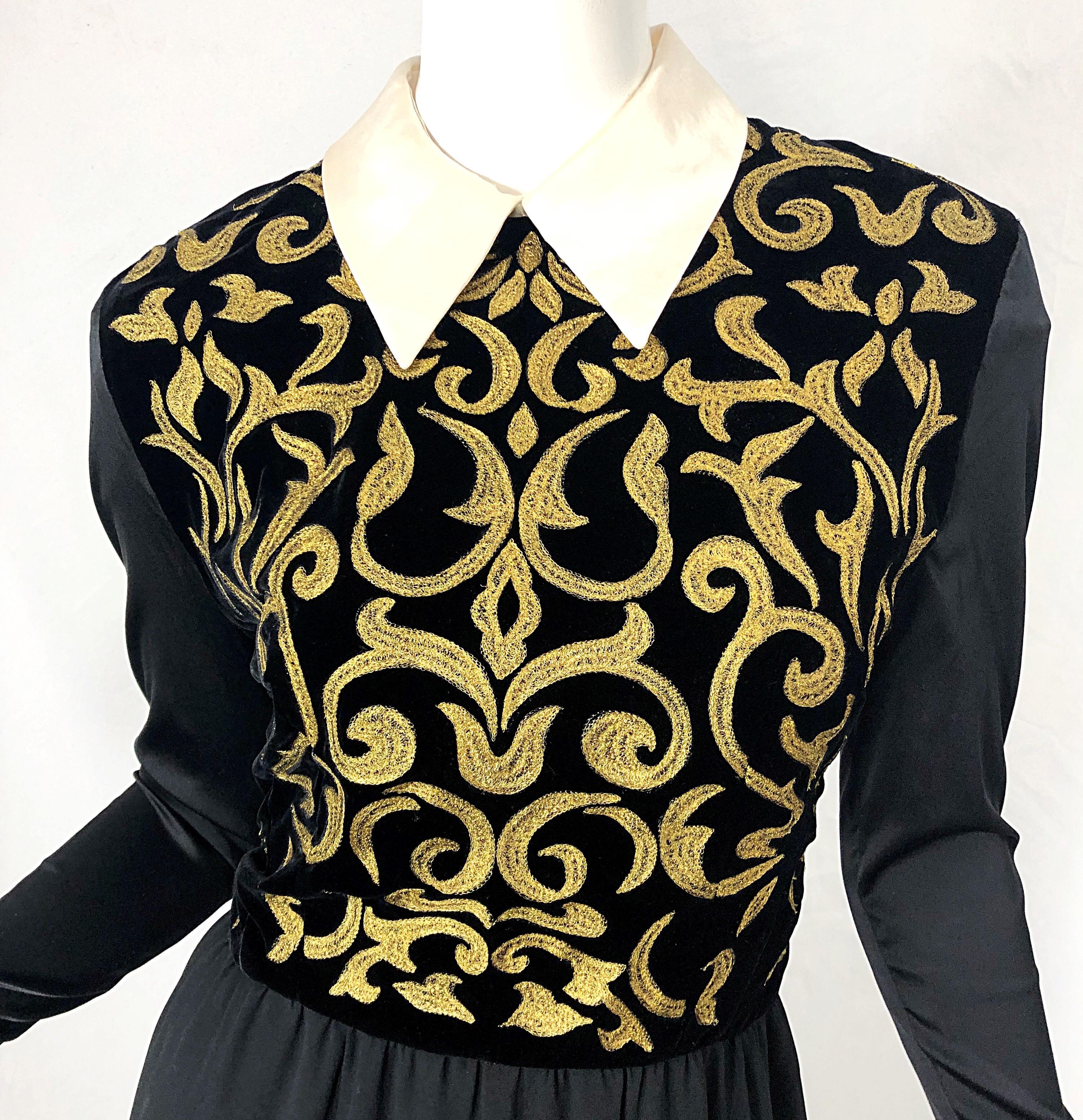 Karl Lagerfeld Pasarela Otoño 1988 Vestido Bata Vintage Años 80 Bordado Oro Negro en venta 2