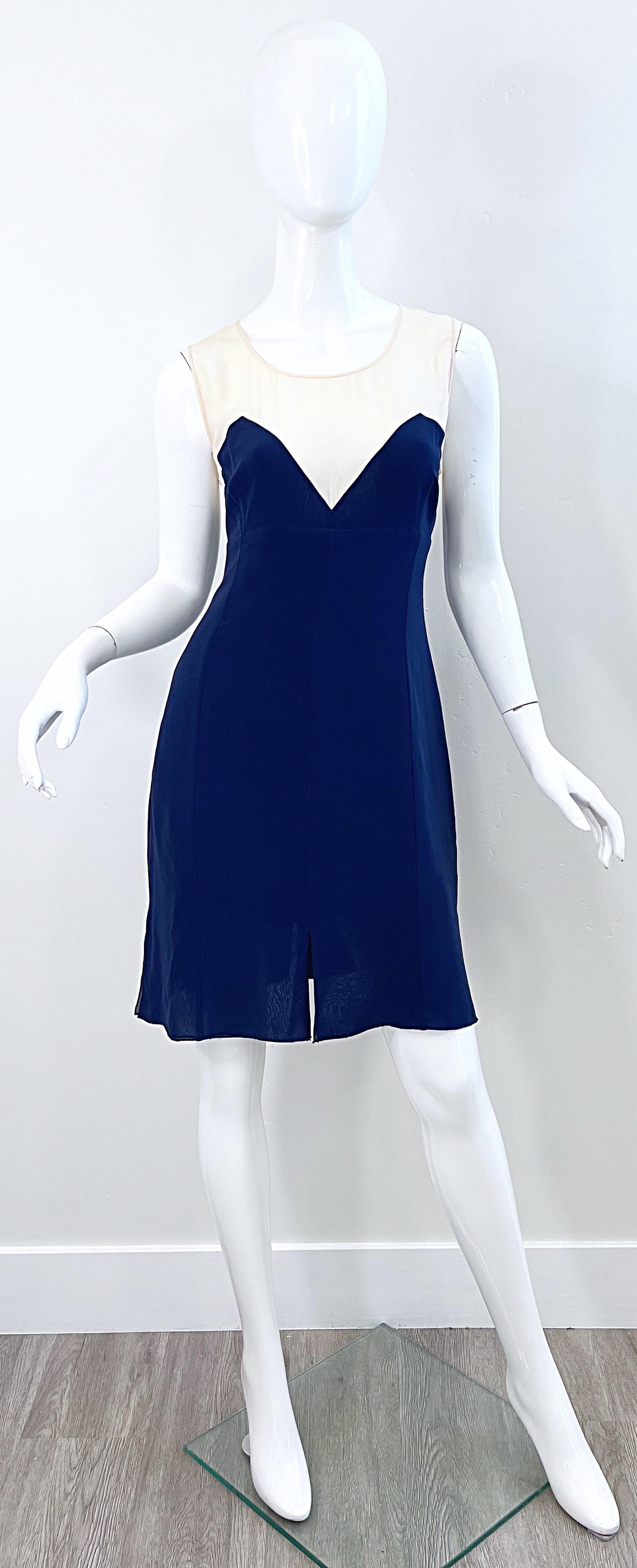 Karl Lagerfeld 1980s Size 44 / US 10 Navy Blue Silk Chiffon Vintage 80s Dress For Sale 7