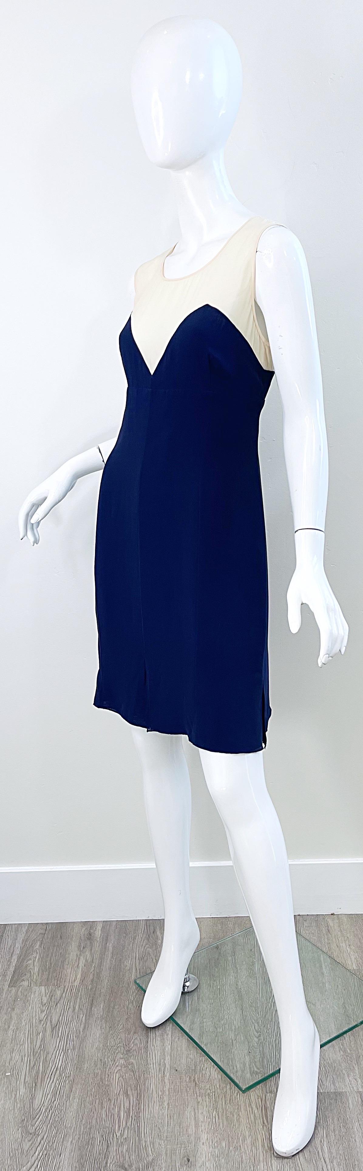 Women's Karl Lagerfeld 1980s Size 44 / US 10 Navy Blue Silk Chiffon Vintage 80s Dress For Sale