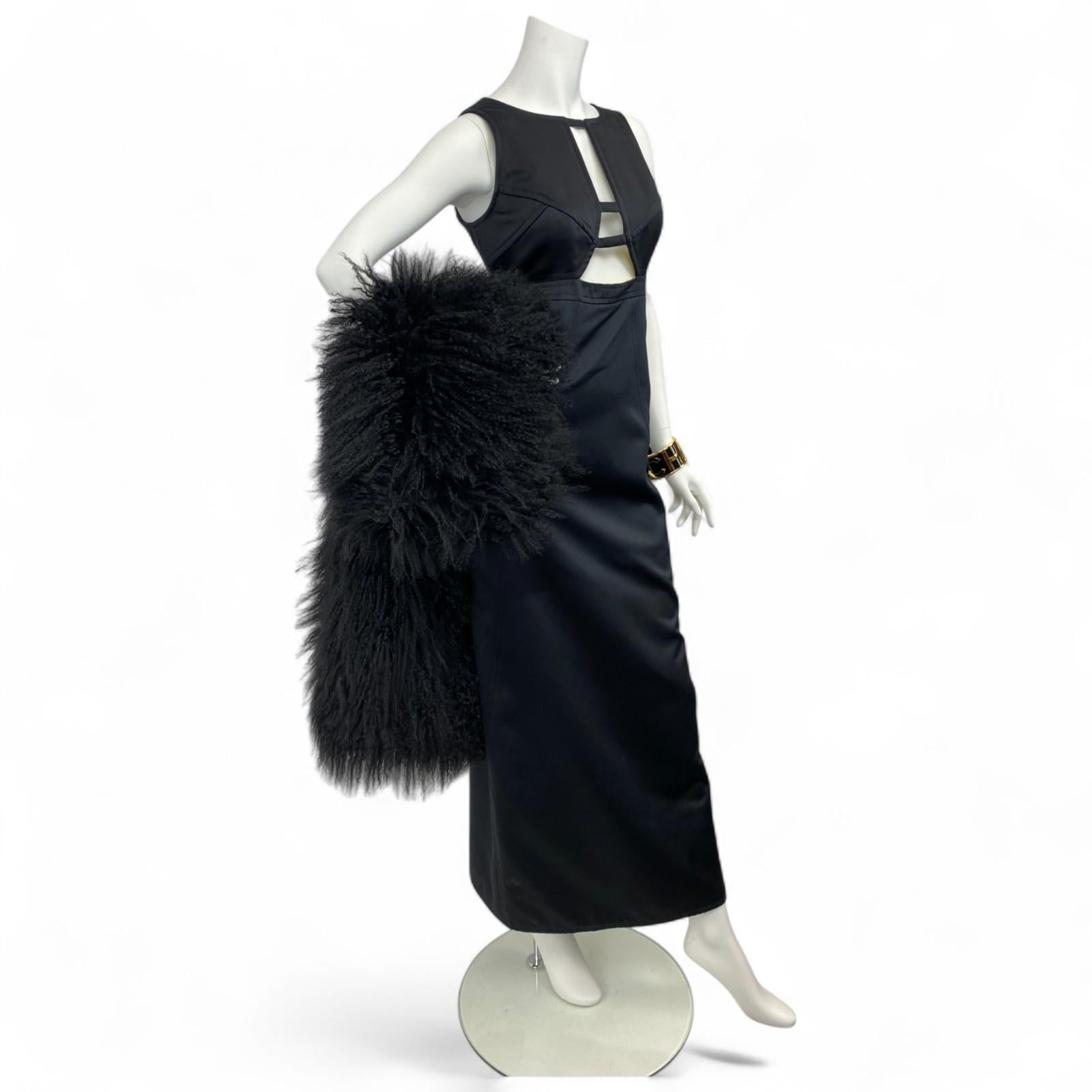Karl Lagerfeld Vestido Negro Recortado Sz: 42 en venta 1