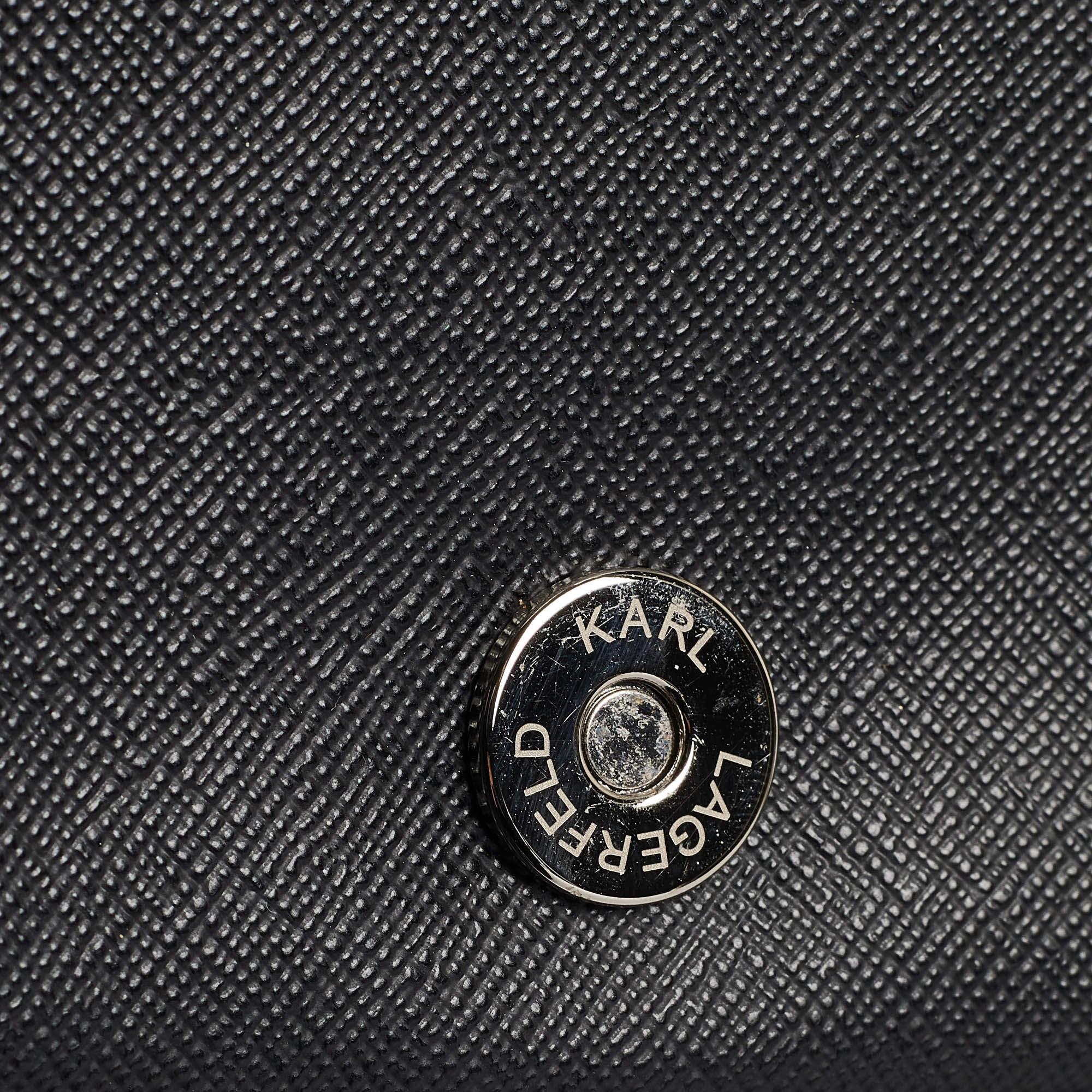 Karl Lagerfeld - Sac à bandoulière en simili-cuir noir/blanc avec appareil photo en vente 1