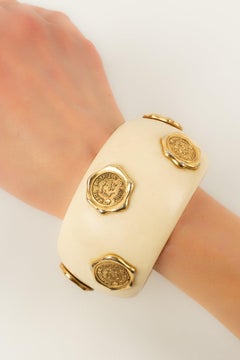 Karl Lagerfeld Cuff Bracelet in Beige Bakelite