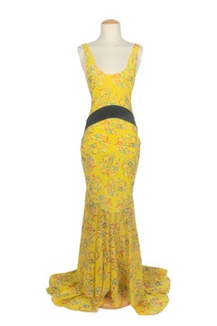 Karl Lagerfeld dress Fashion show