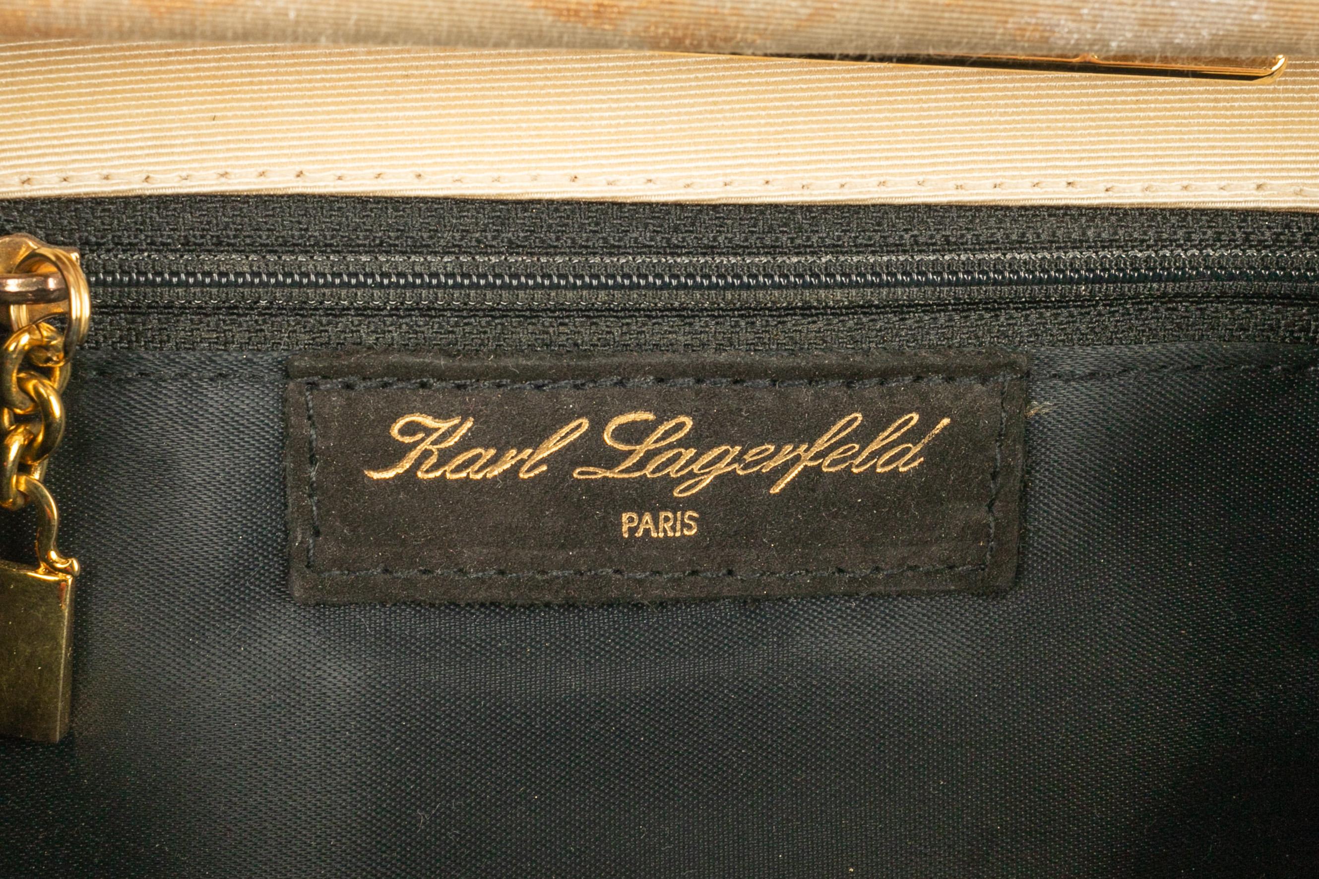 Sac éventail Karl Lagerfeld 1992s en vente 6