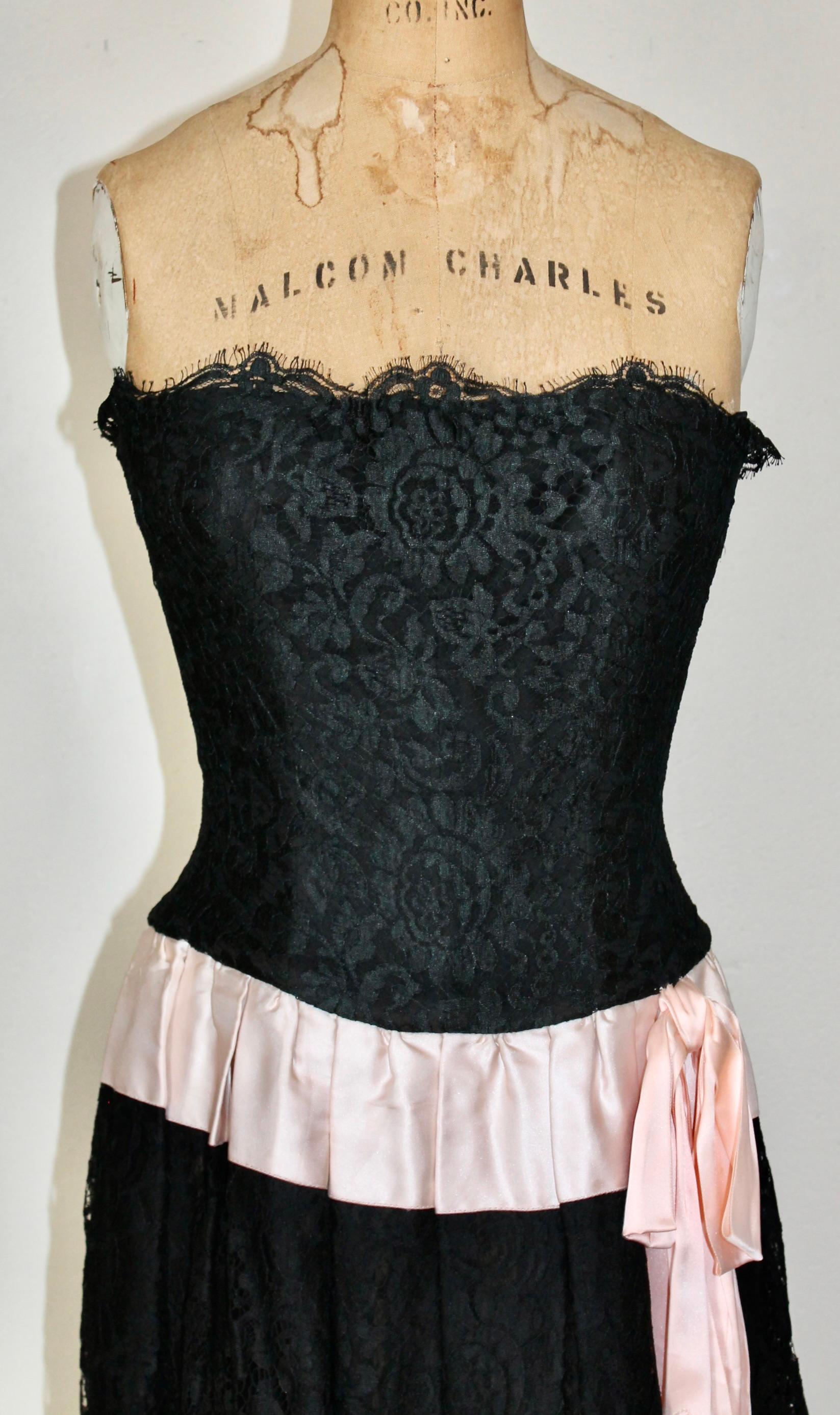 Karl Lagerfeld for Chanel Black Lace Gown In Good Condition For Sale In Sharon, CT