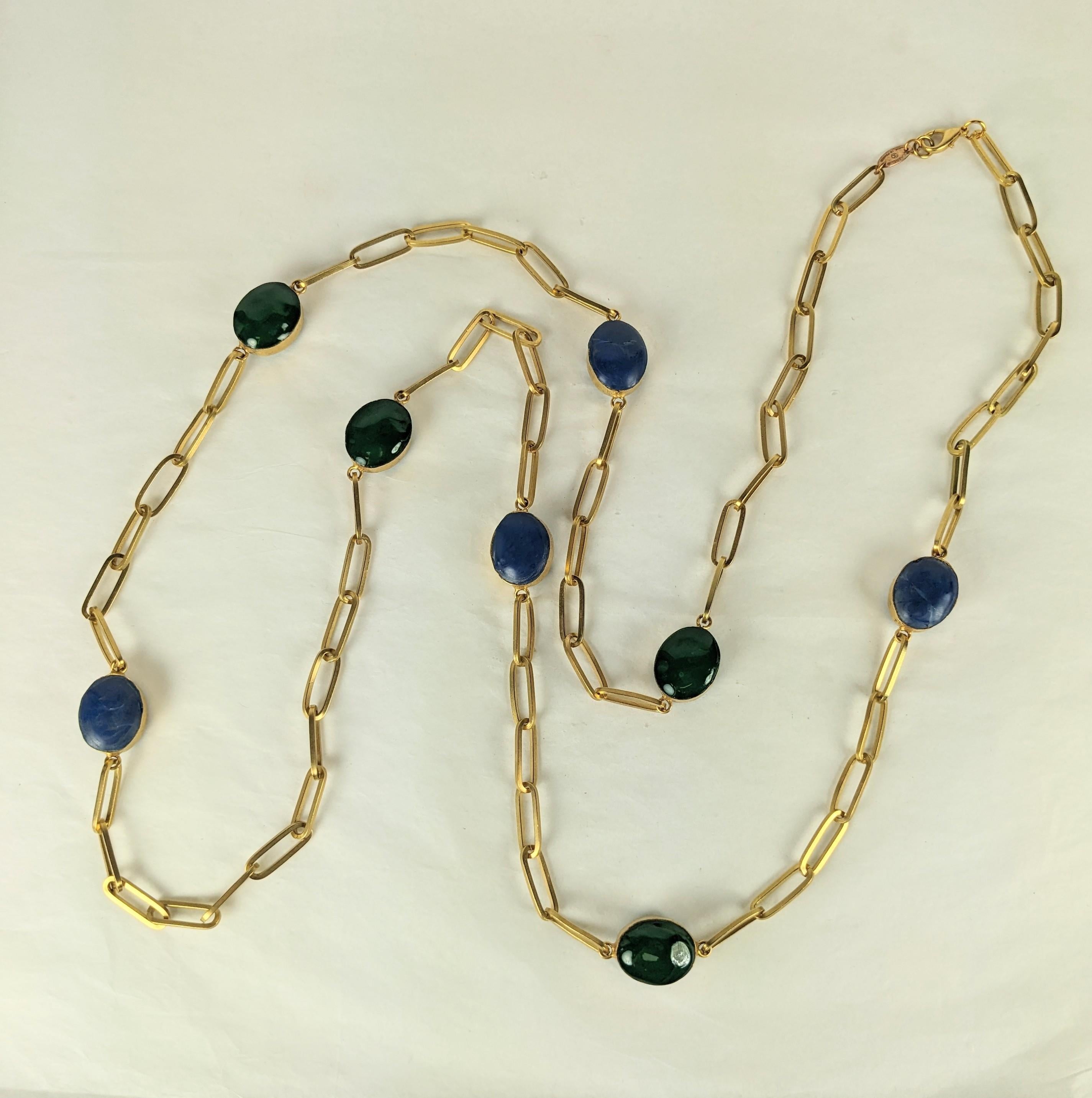 Unusual Karl Lagerfeld for Chanel Maison Gripoix sautoir necklace. Of gilt bronze modernist paper clip shape links in a rich green gold plate. Alternating deeply set bronze ovals of thick handmade Gripoix glass cabochons, of faux emerald and lapis