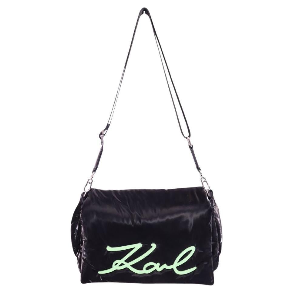 Karl Lagerfeld in vendita