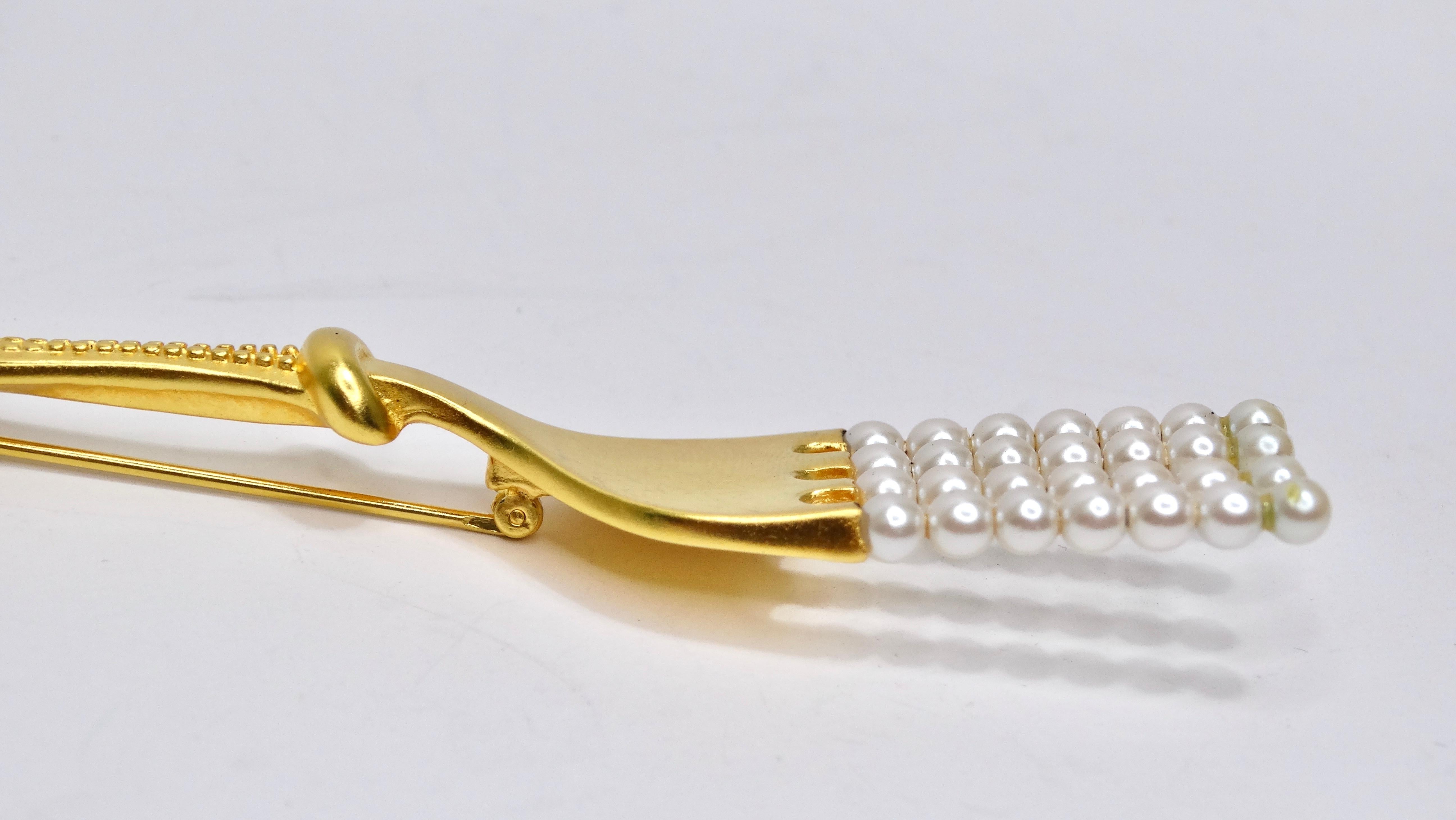 Women's or Men's Karl Lagerfeld Gilt Gold Fork Brooch With Pearls