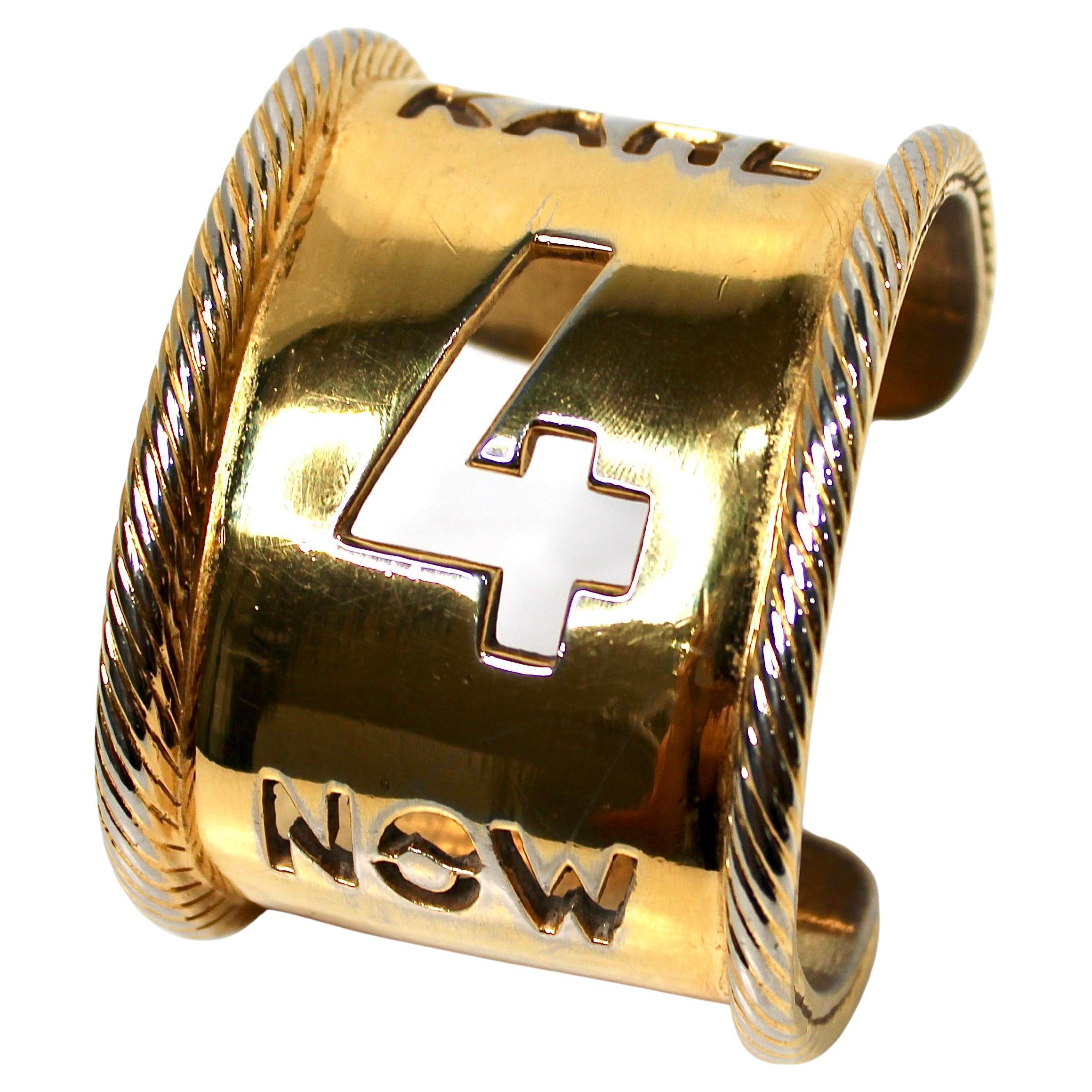 Bracciale Karl Lagerfeld "Karl 4 Now" in oro circa anni '90 in vendita