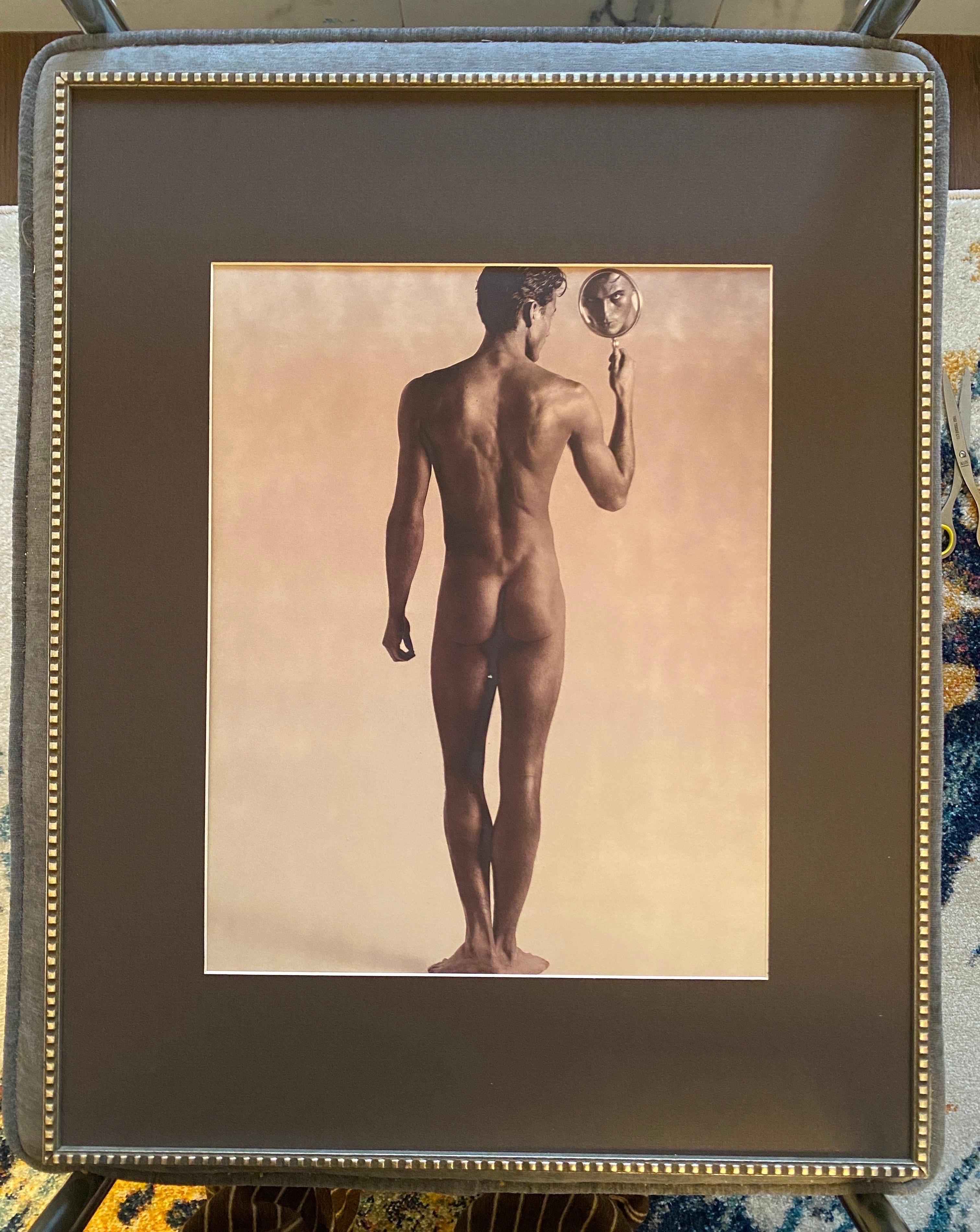 Karl Lagerfeld photograph of Alex Lundqvist, 1997.

This beautiful male nude was included in a boxed series of photograph lithographs of nude models/celebrities done for Visionaire, NYC published in 1997. These rare photo lithos (#3818/5000) are