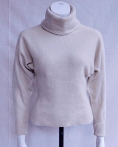 Karl Lagerfeld Off White Cashmere Pullover Turtleneck Sweater