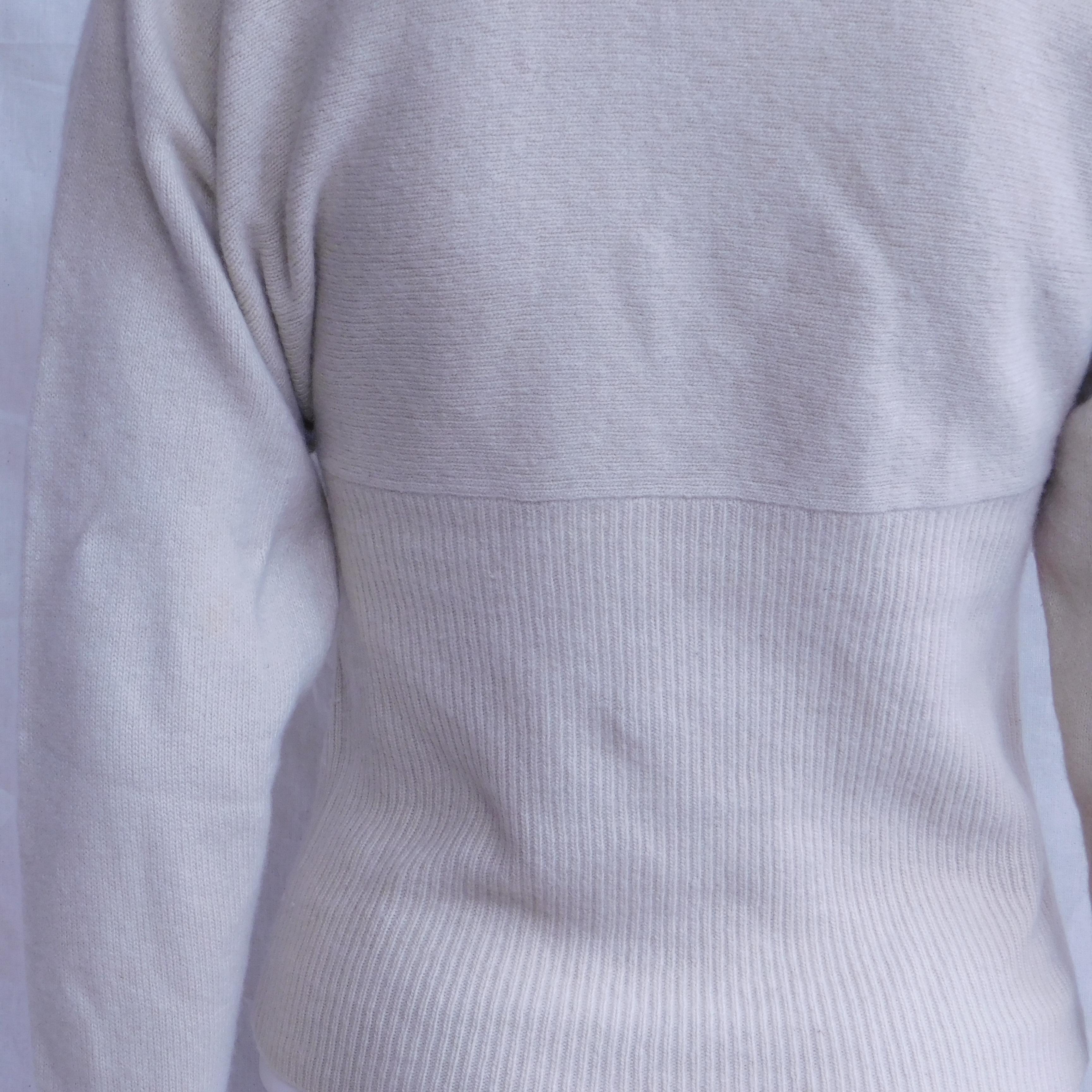 Gray Karl Lagerfeld Off White Cashmere Pullover Turtleneck Sweater For Sale